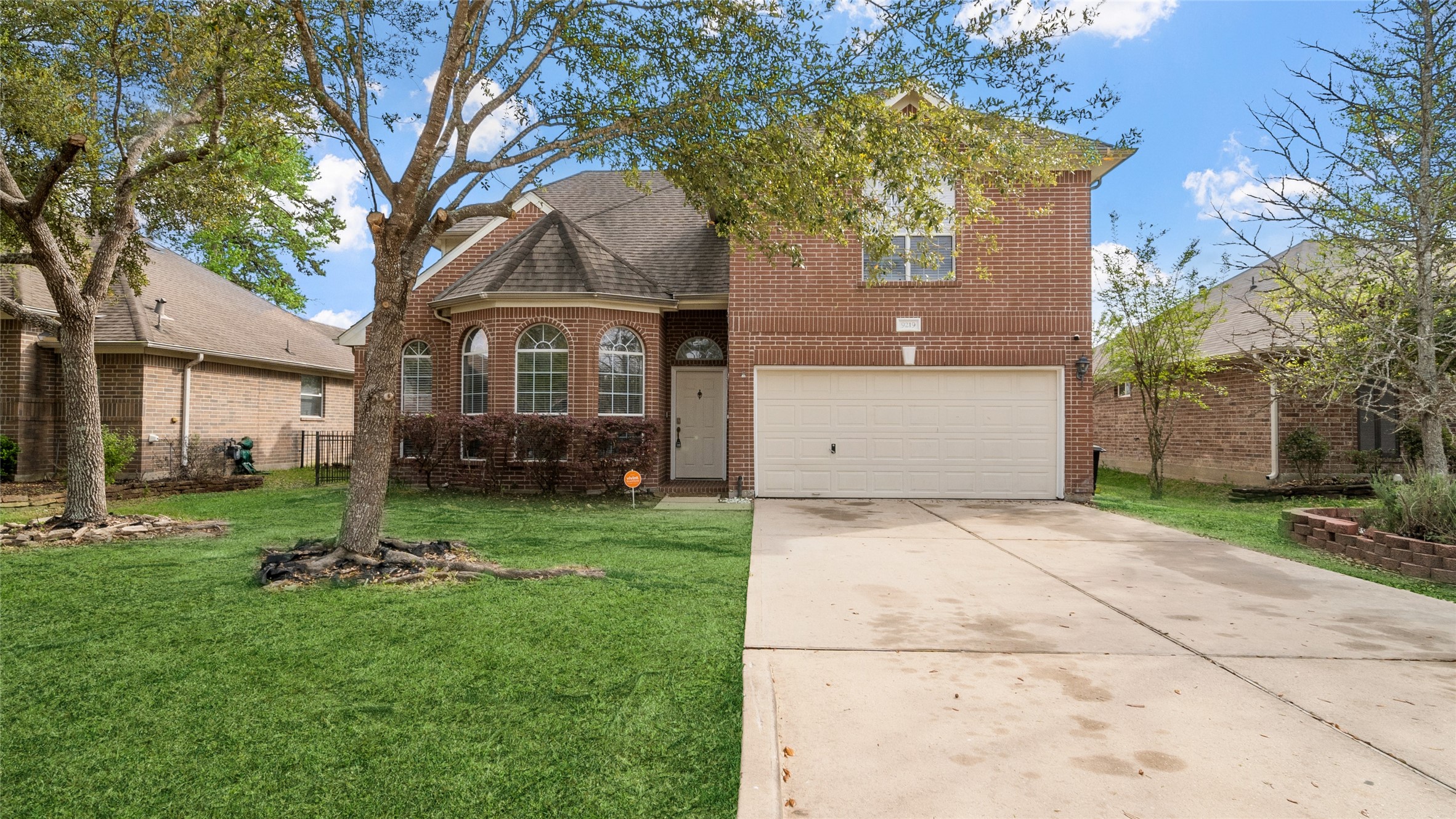 9219 E Lakeside Drive Property Photo 3