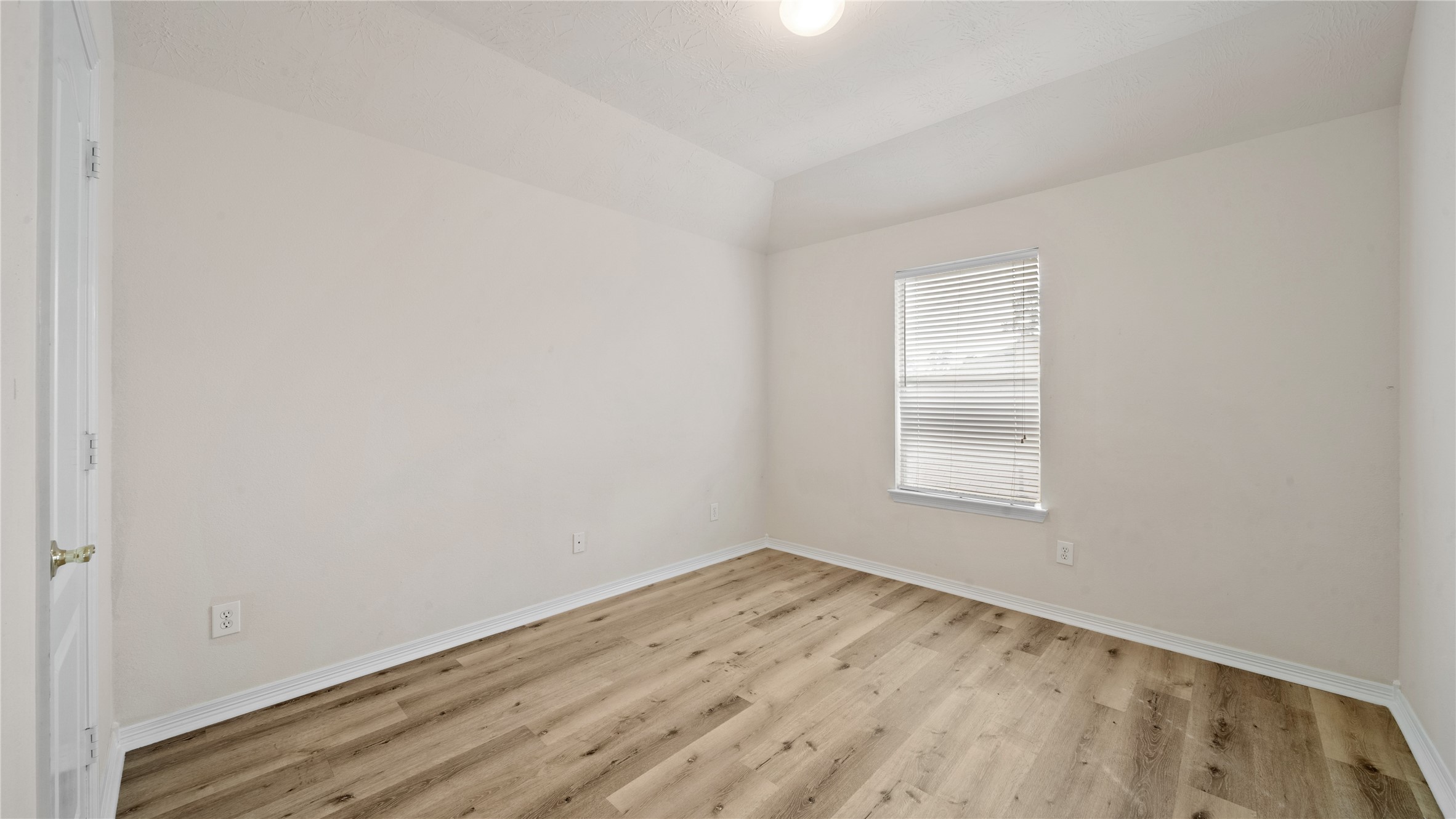 9219 E Lakeside Drive Property Photo 26