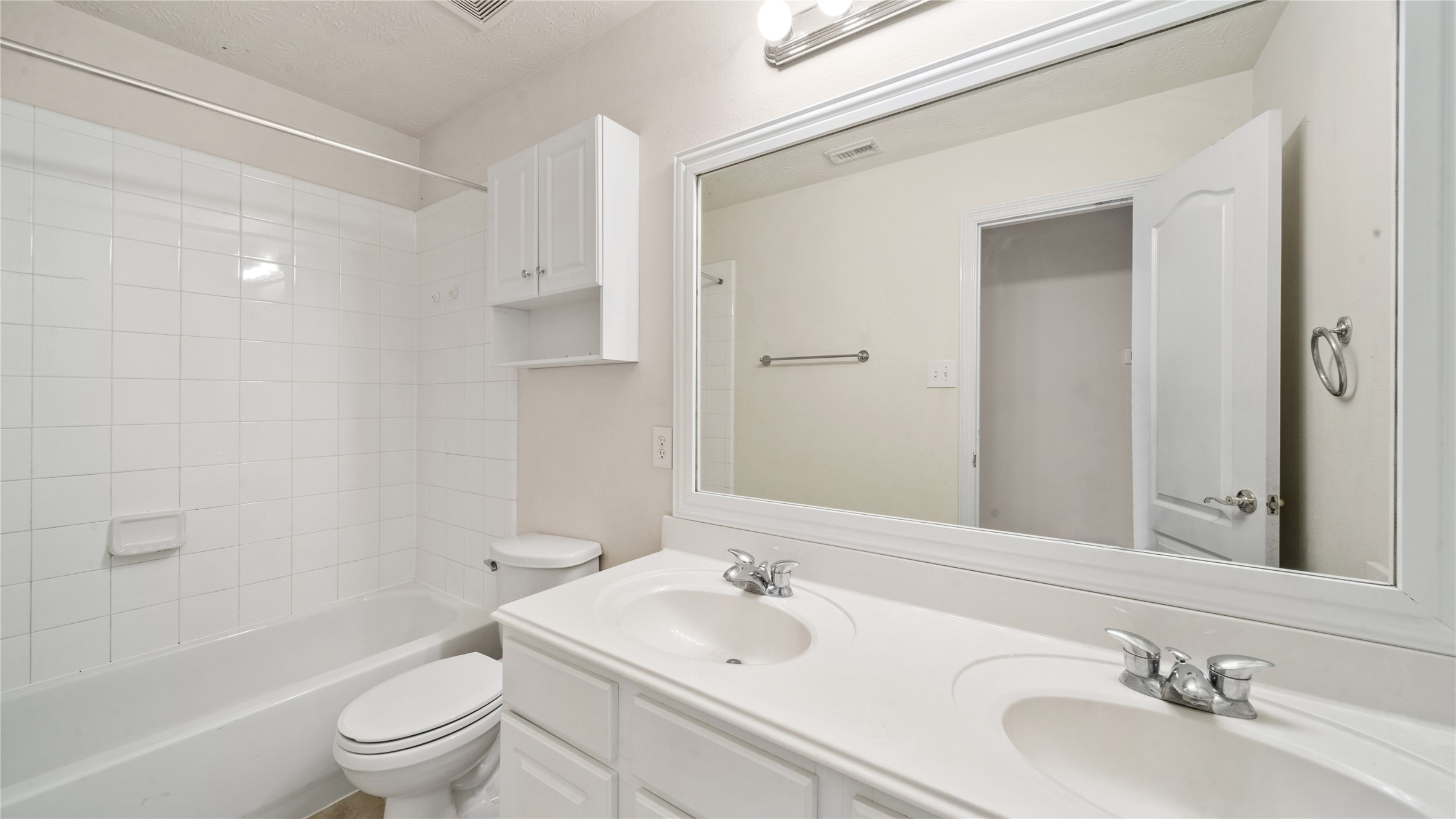 9219 E Lakeside Drive Property Photo 27