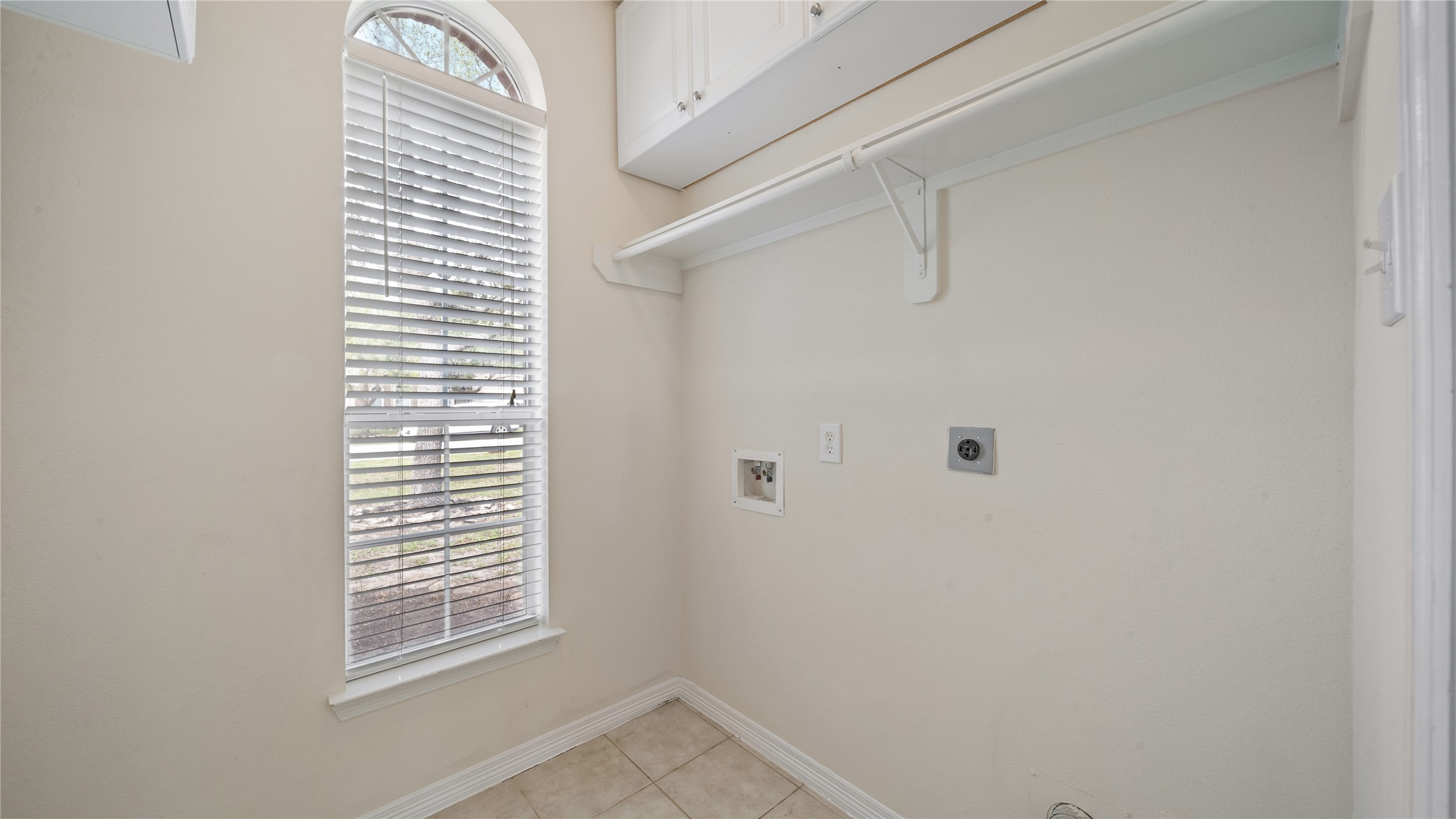 9219 E Lakeside Drive Property Photo 29