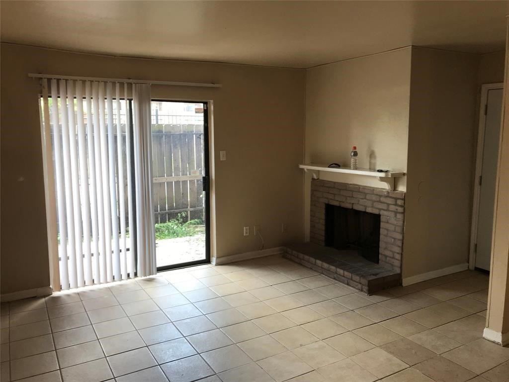 9090 S Braeswood Boulevard Property Photo 3
