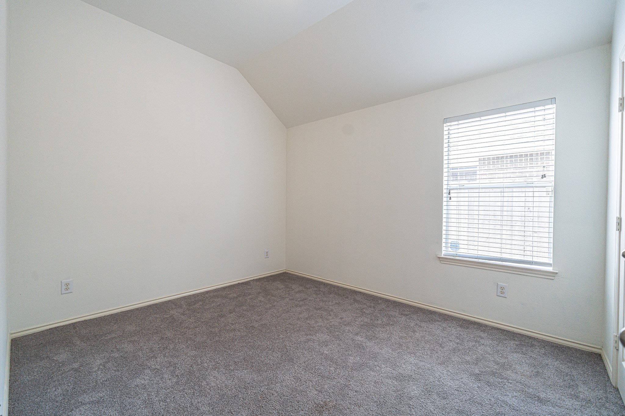 2111 Sailwind Drive Property Photo 11