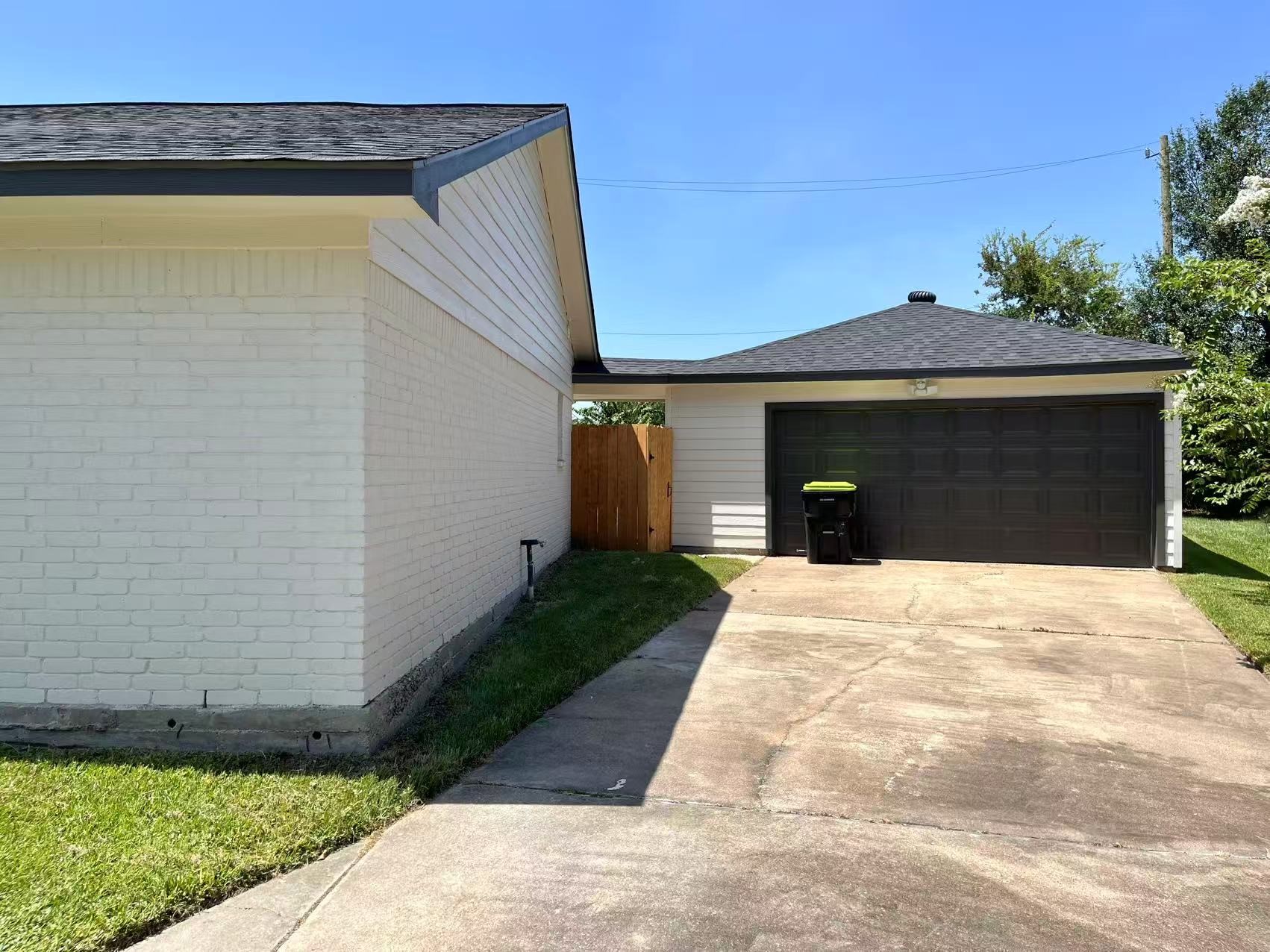 2910 Cherry Hills Drive Property Photo 27