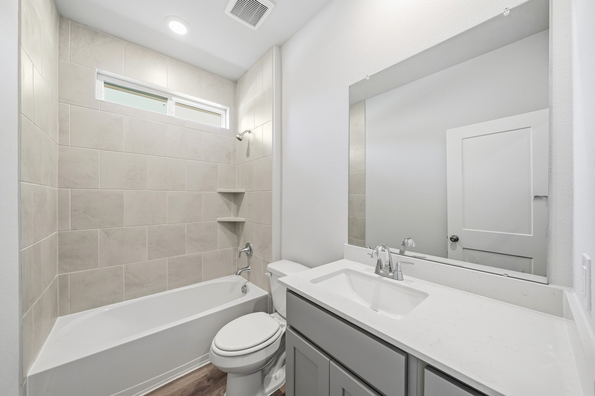 7514 Tall Foxglove Court Property Photo 4