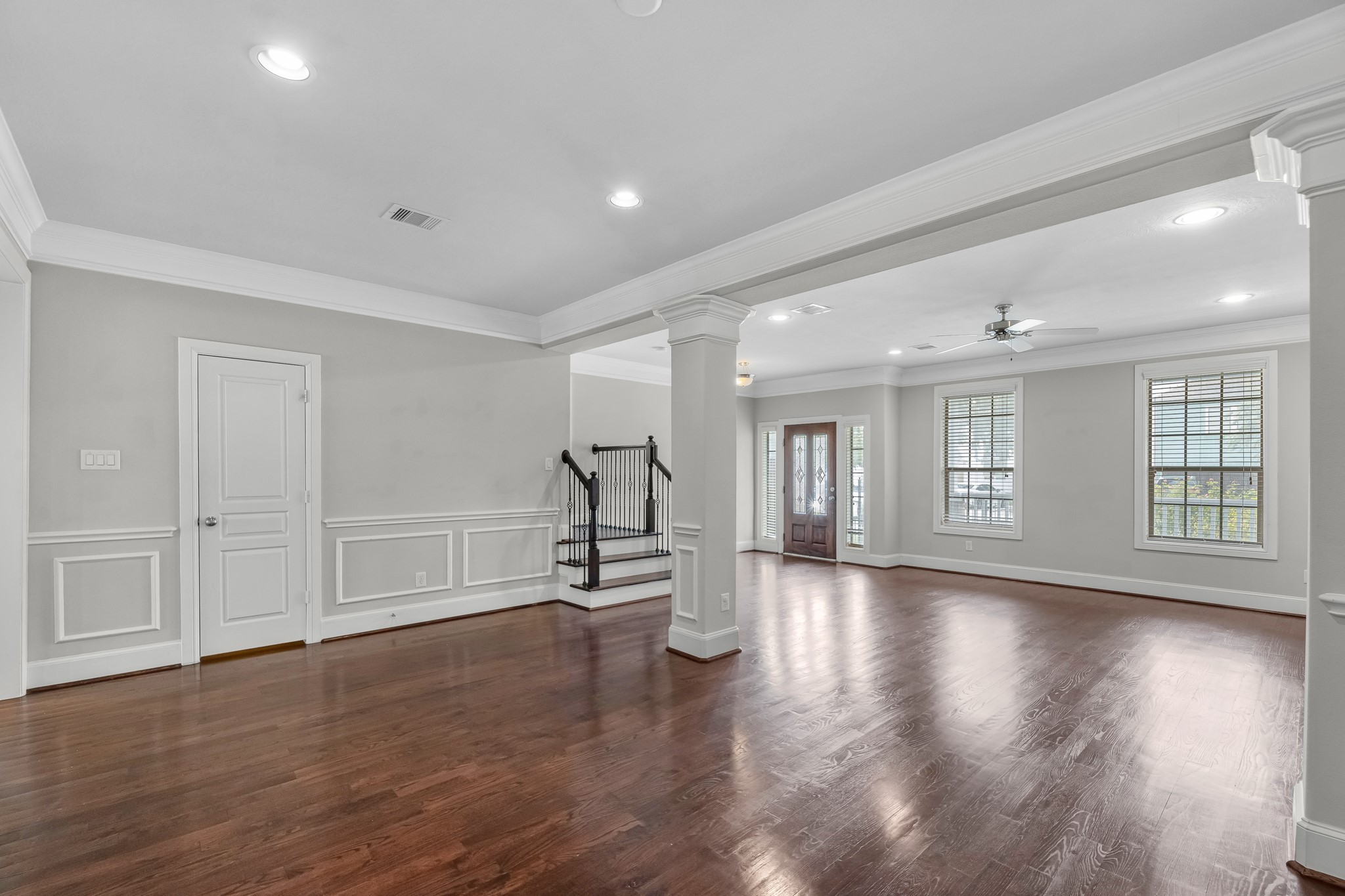 247 W 25th Street Property Photo 7
