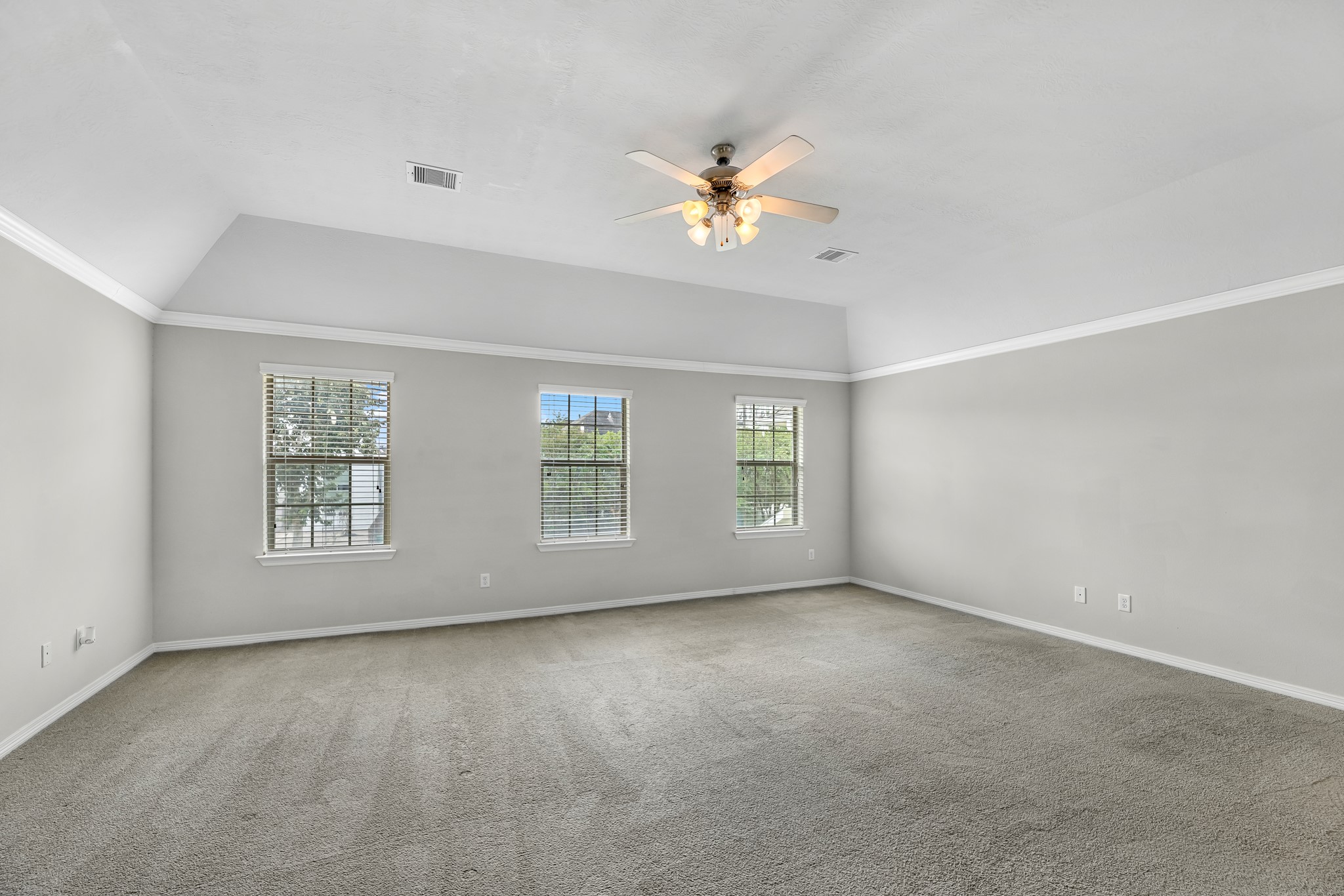 247 W 25th Street Property Photo 19