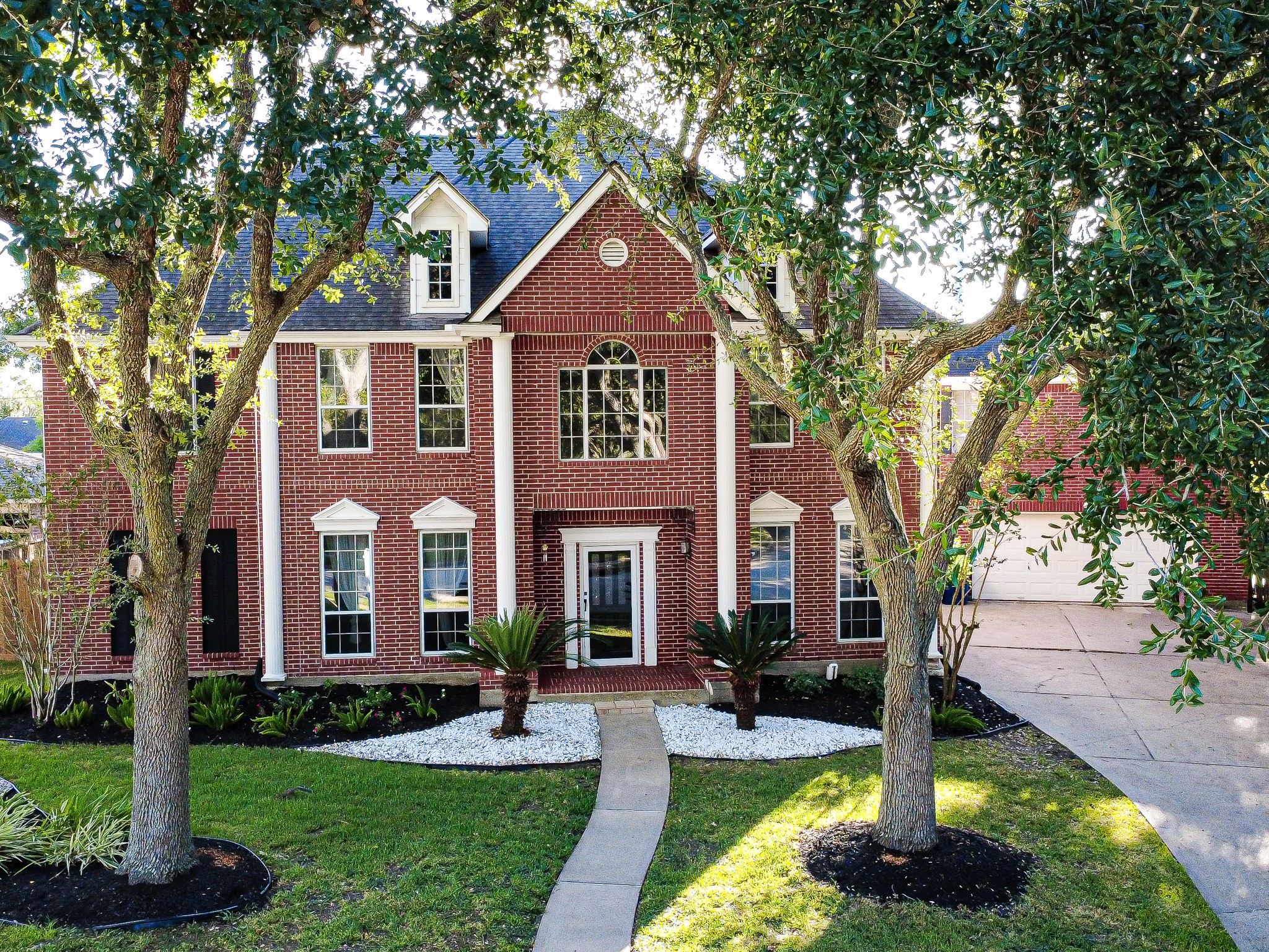 1802 Cloud Croft Drive Property Photo 1