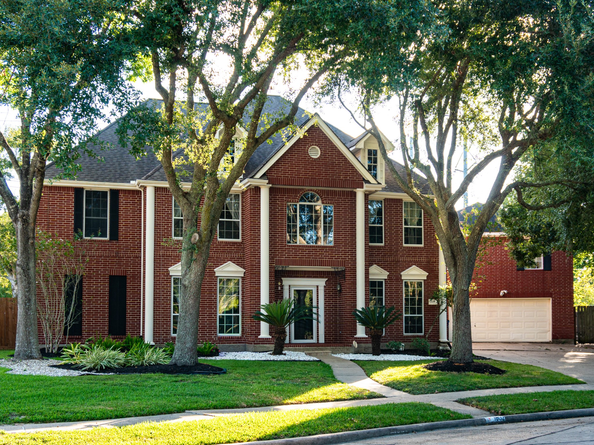 1802 Cloud Croft Drive Property Photo 4