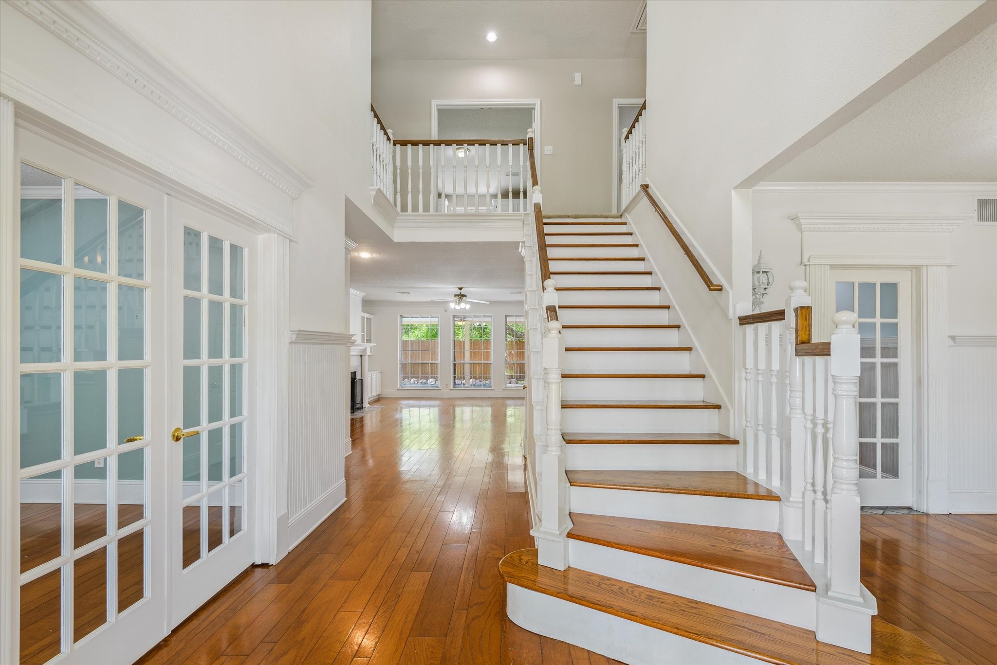 1802 Cloud Croft Drive Property Photo 5