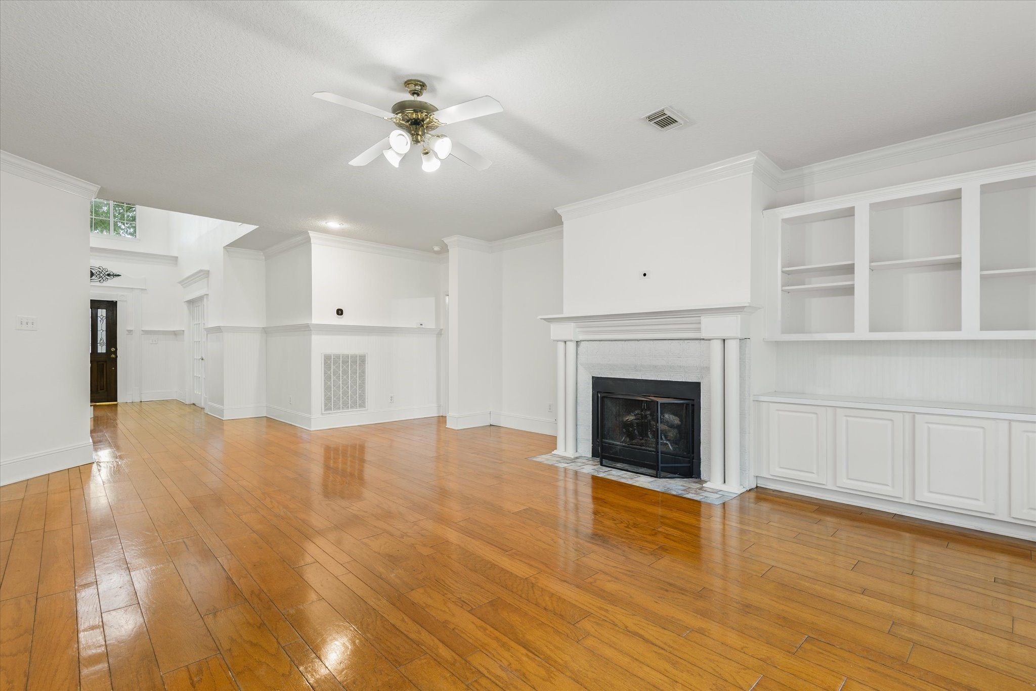 1802 Cloud Croft Drive Property Photo 8