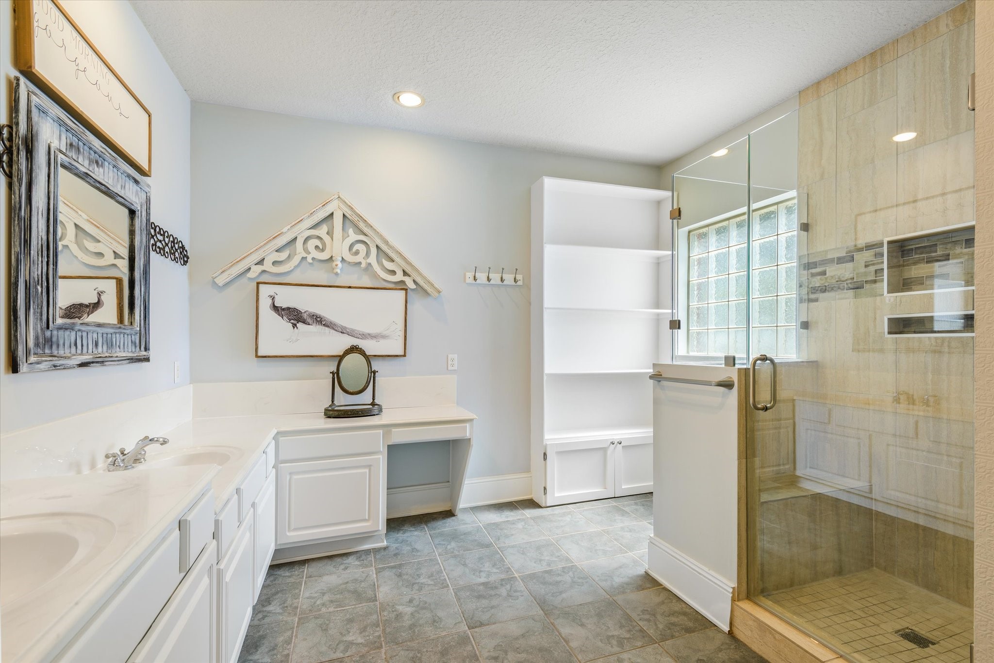 1802 Cloud Croft Drive Property Photo 17