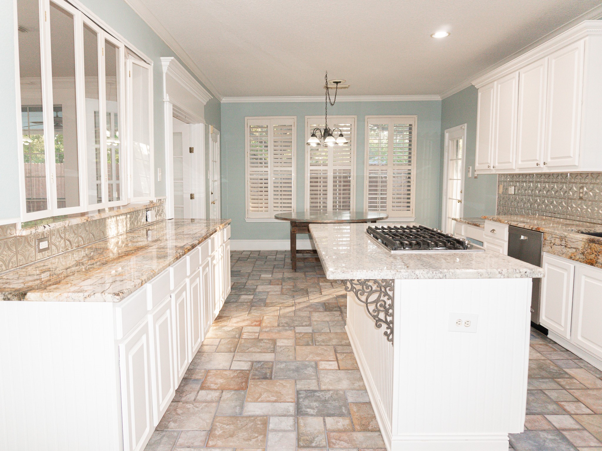 1802 Cloud Croft Drive Property Photo 18