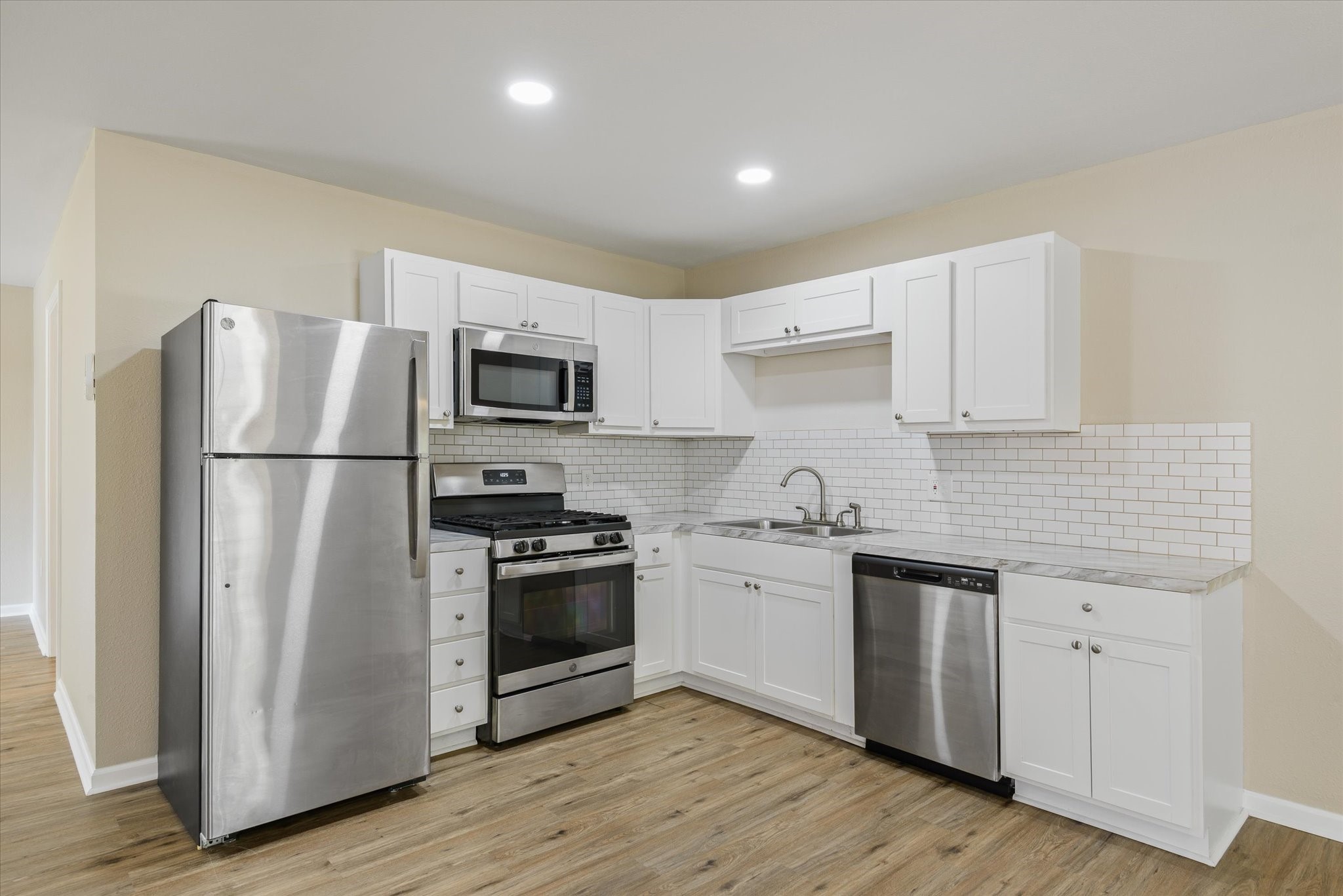 1802 Cloud Croft Drive Property Photo 39