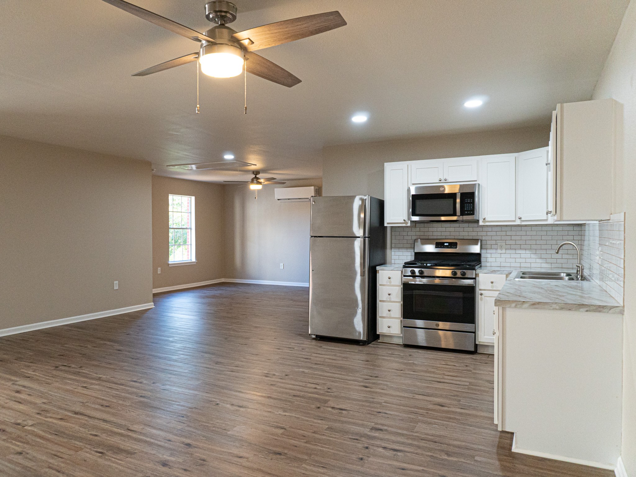 1802 Cloud Croft Drive Property Photo 42