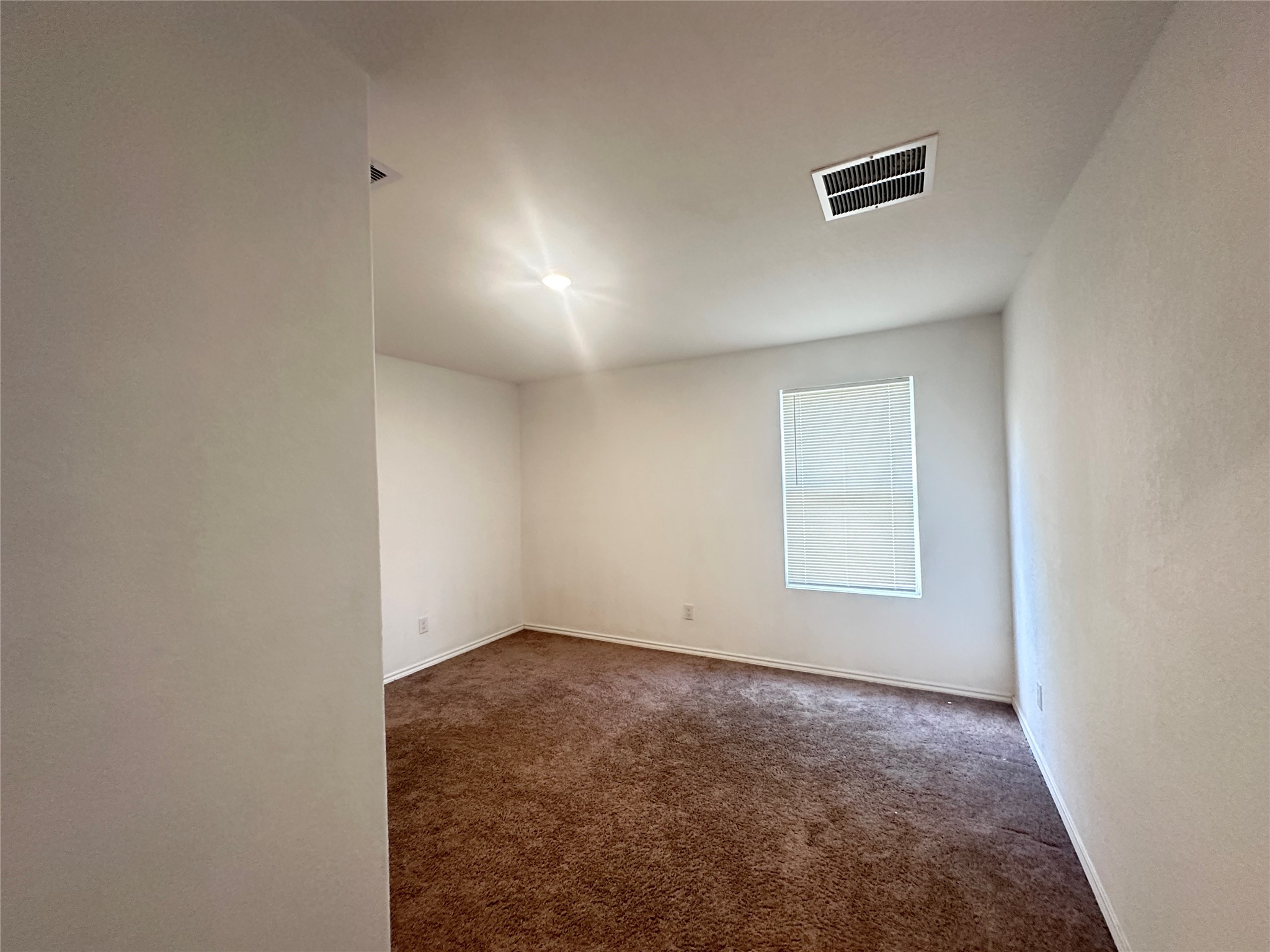 2722 Winterfell Street Property Photo 20