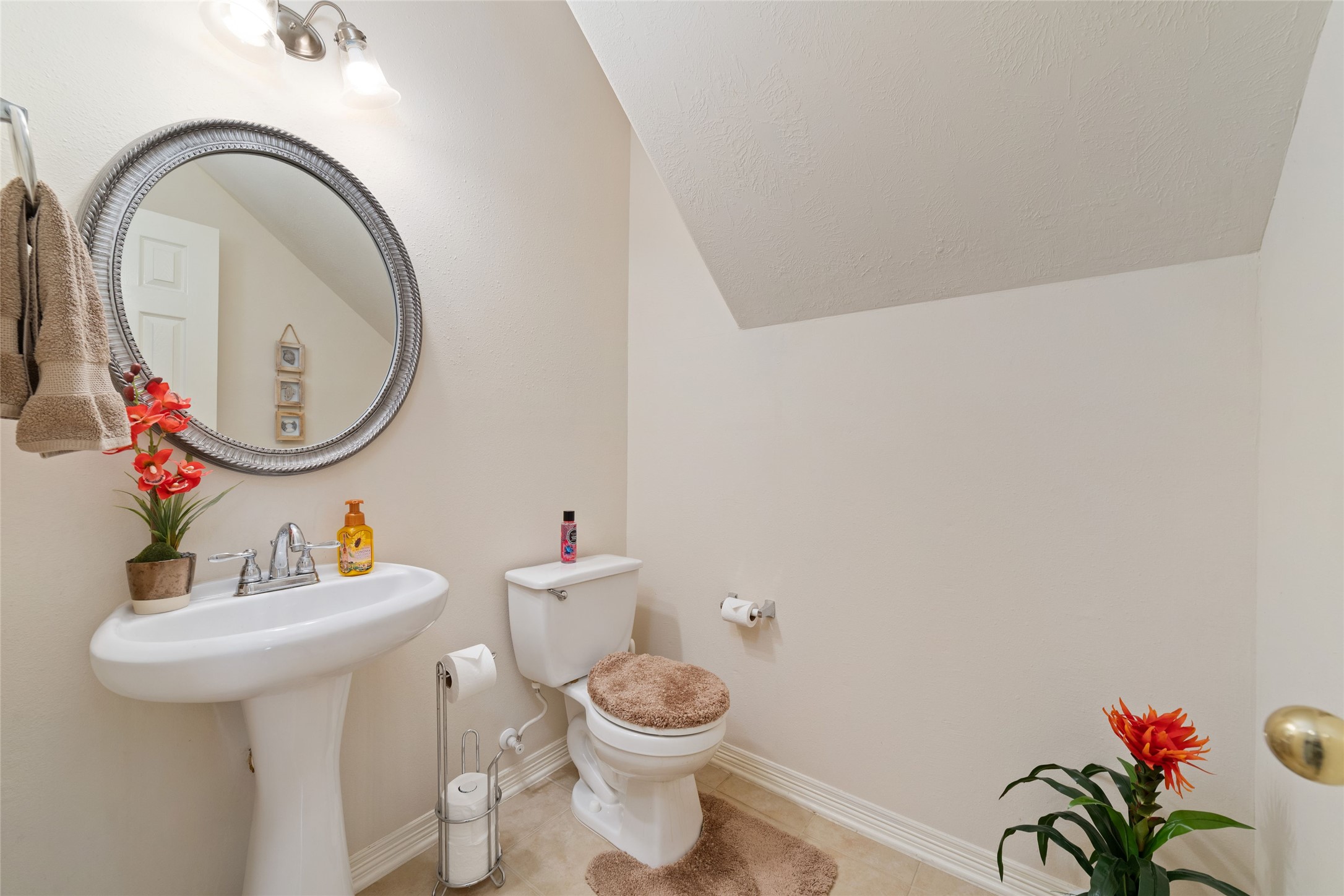 16631 Sperry Gardens Drive Property Photo 14