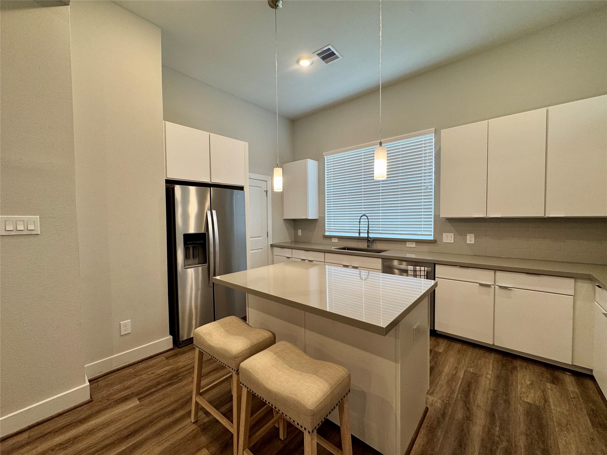 1282 N Post Oak Road A Property Photo 20