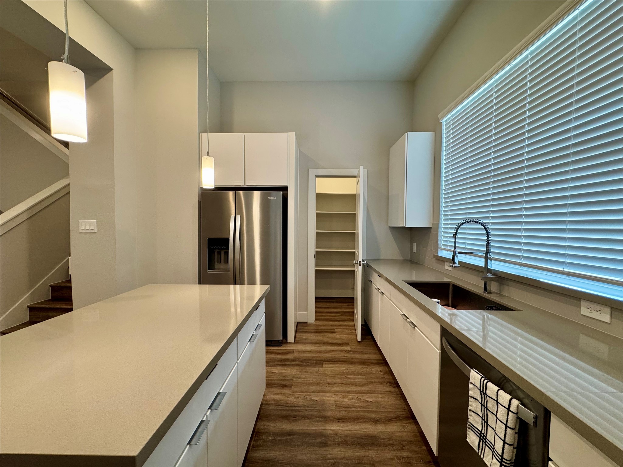 1282 N Post Oak Road A Property Photo 22