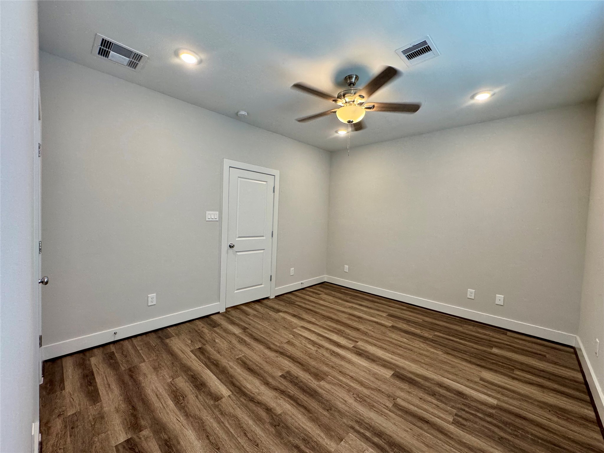 1282 N Post Oak Road A Property Photo 28