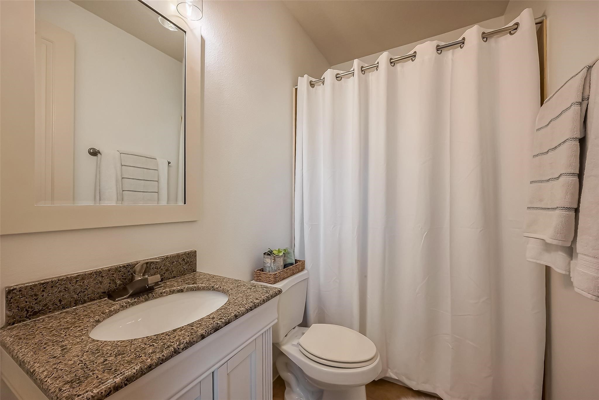 2808 St Emanuel Street Property Photo 15