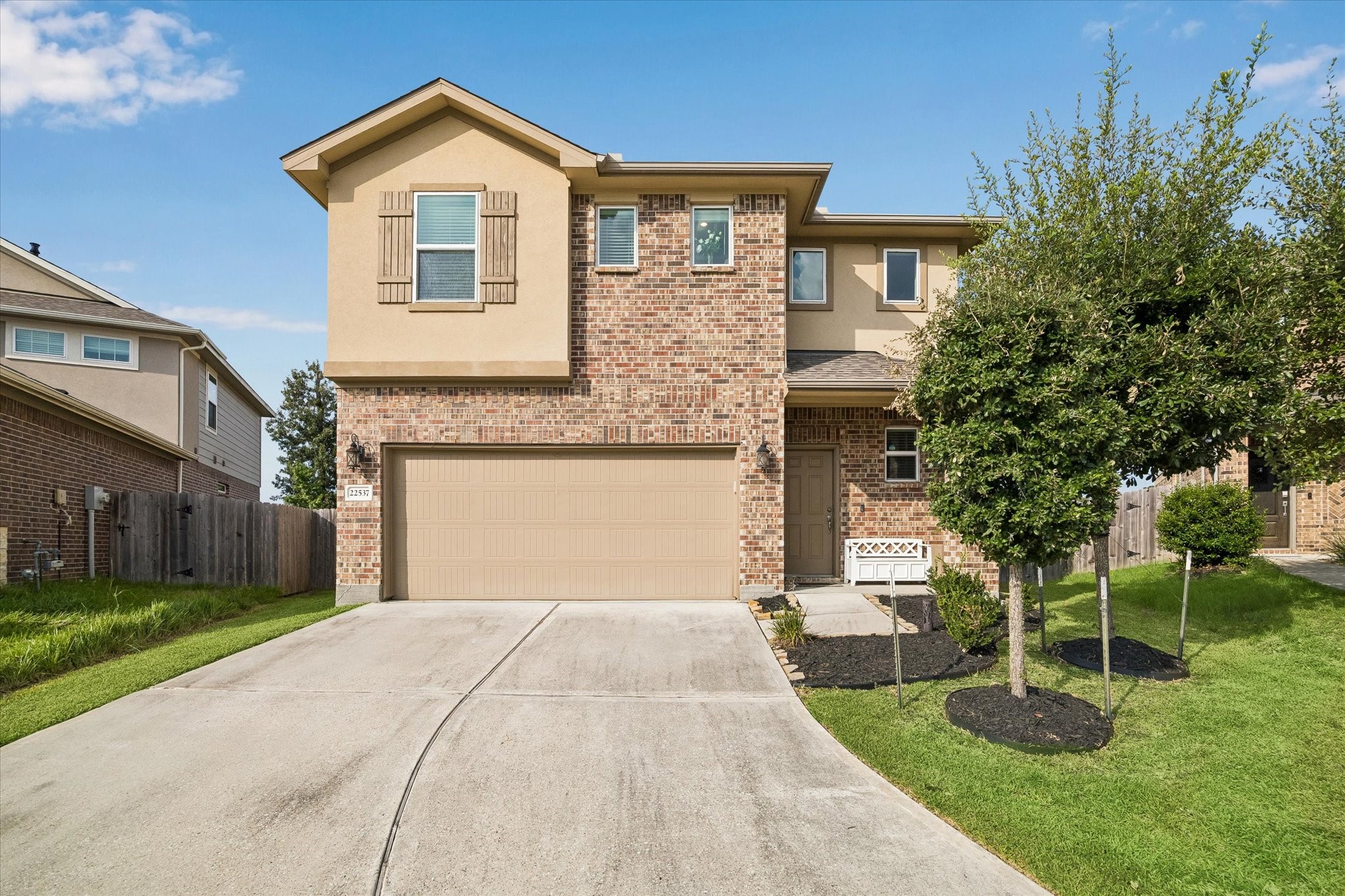 22537 Gran Sasso Drive Property Photo 1