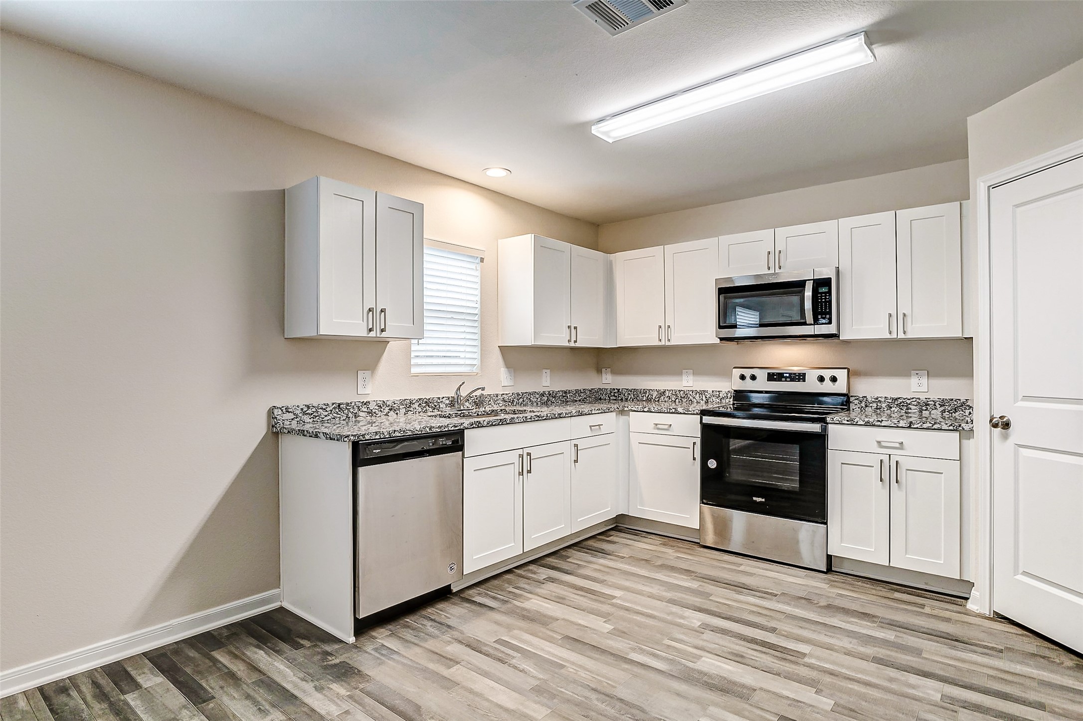 15766 Del Norte Drive Property Photo 15