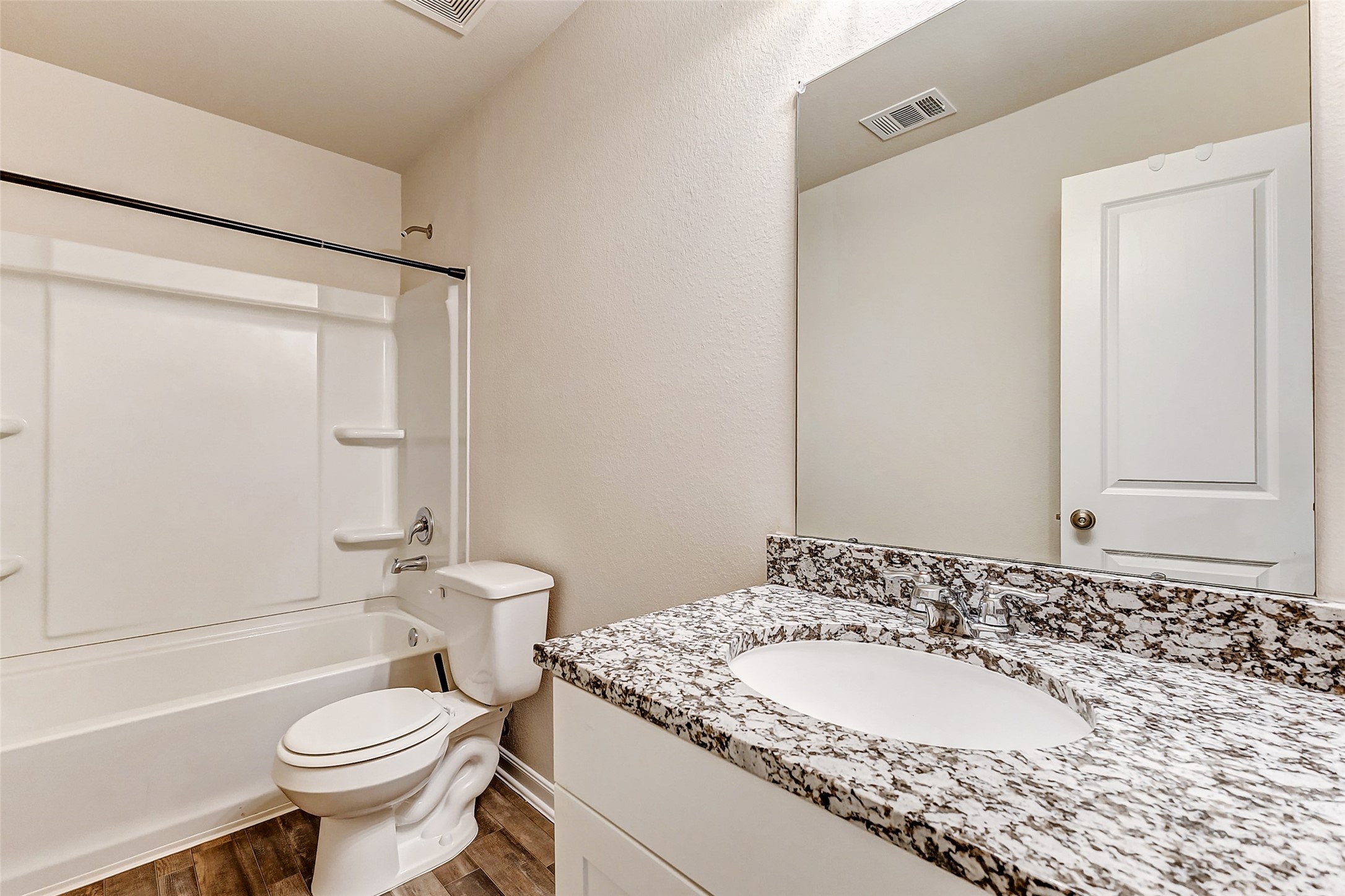 15766 Del Norte Drive Property Photo 32
