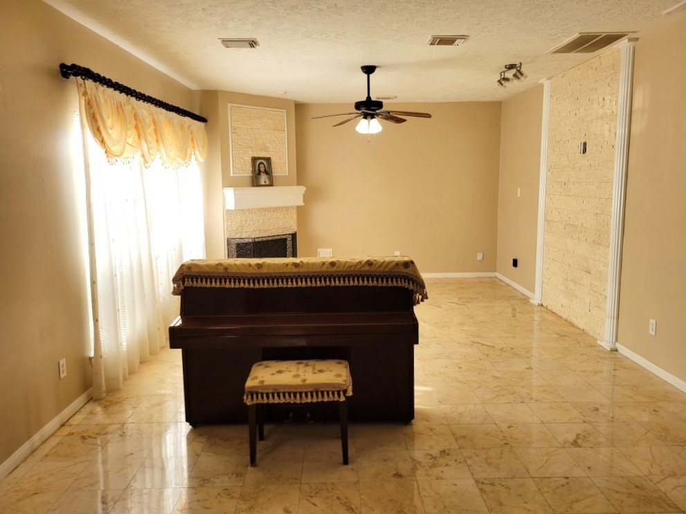 13523 Verbena Lane Property Photo 3