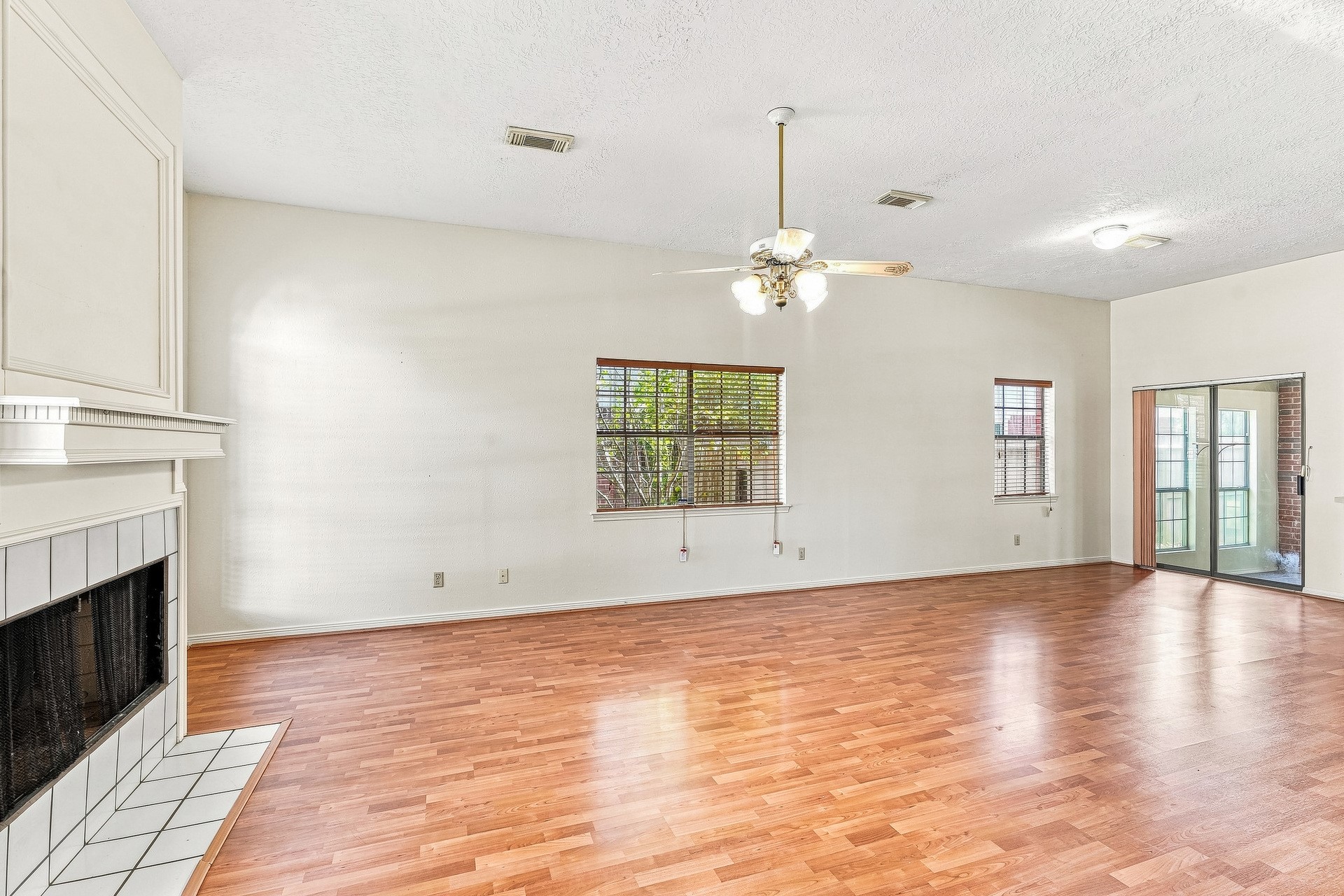 4422 Egret Drive Property Photo 2