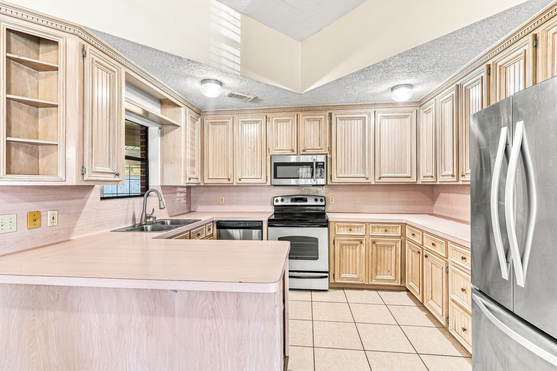 4422 Egret Drive Property Photo 5