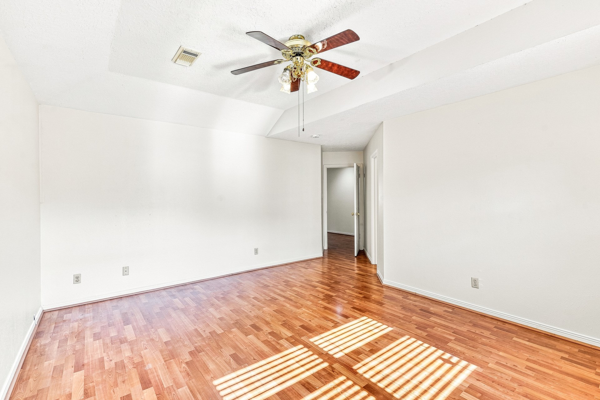 4422 Egret Drive Property Photo 8