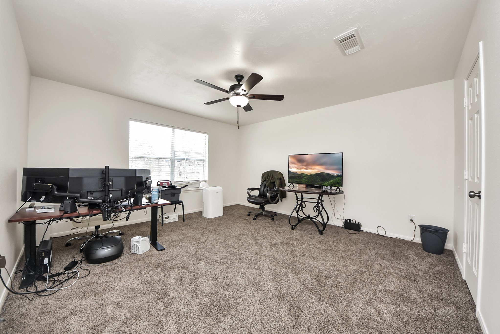 915 Hinsdale Property Photo 32