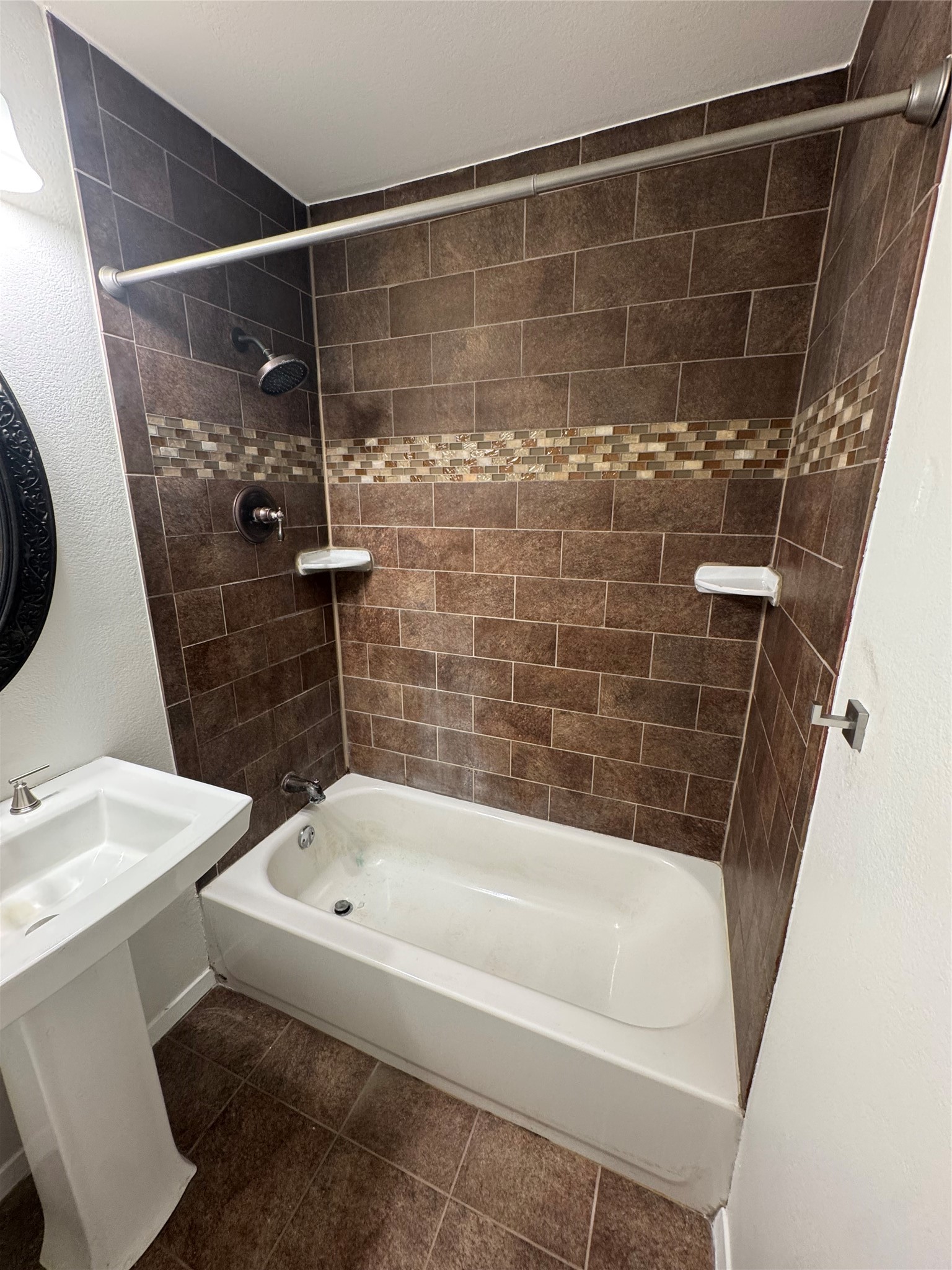 935 Creager Street Property Photo 13
