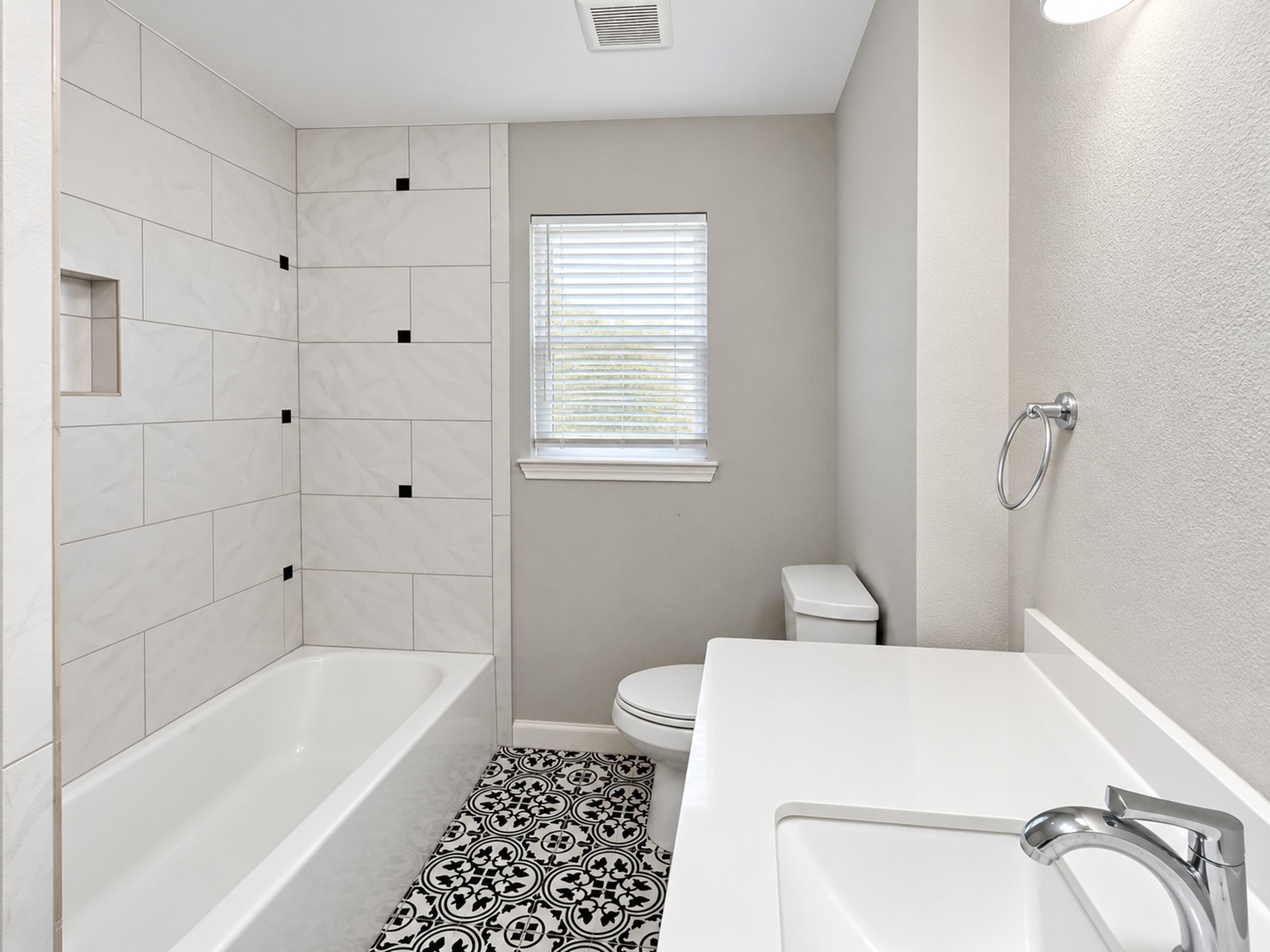 2803 Camille Street Property Photo 15