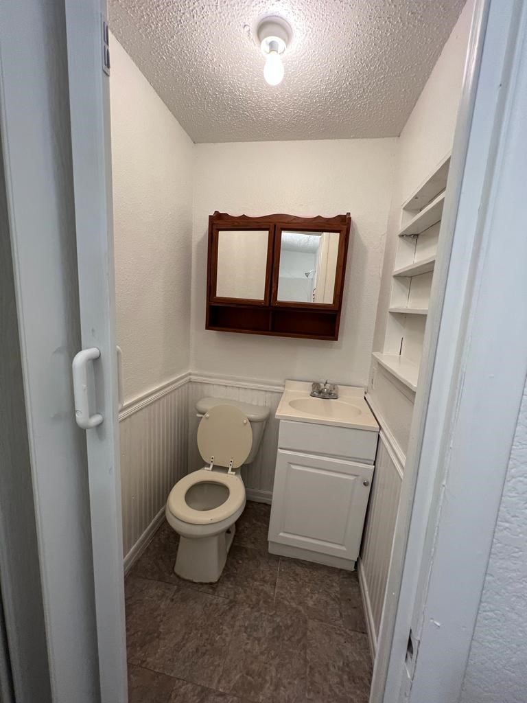 1272 Pecan Street Property Photo 9