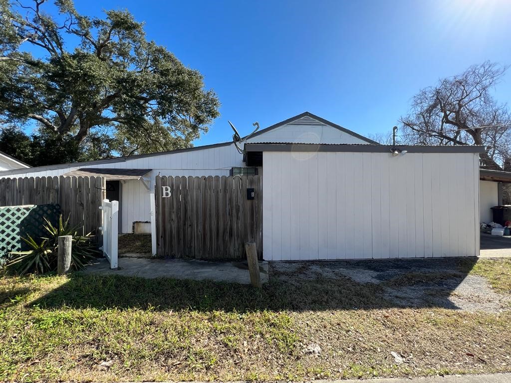 1272 Pecan Street Property Photo 12