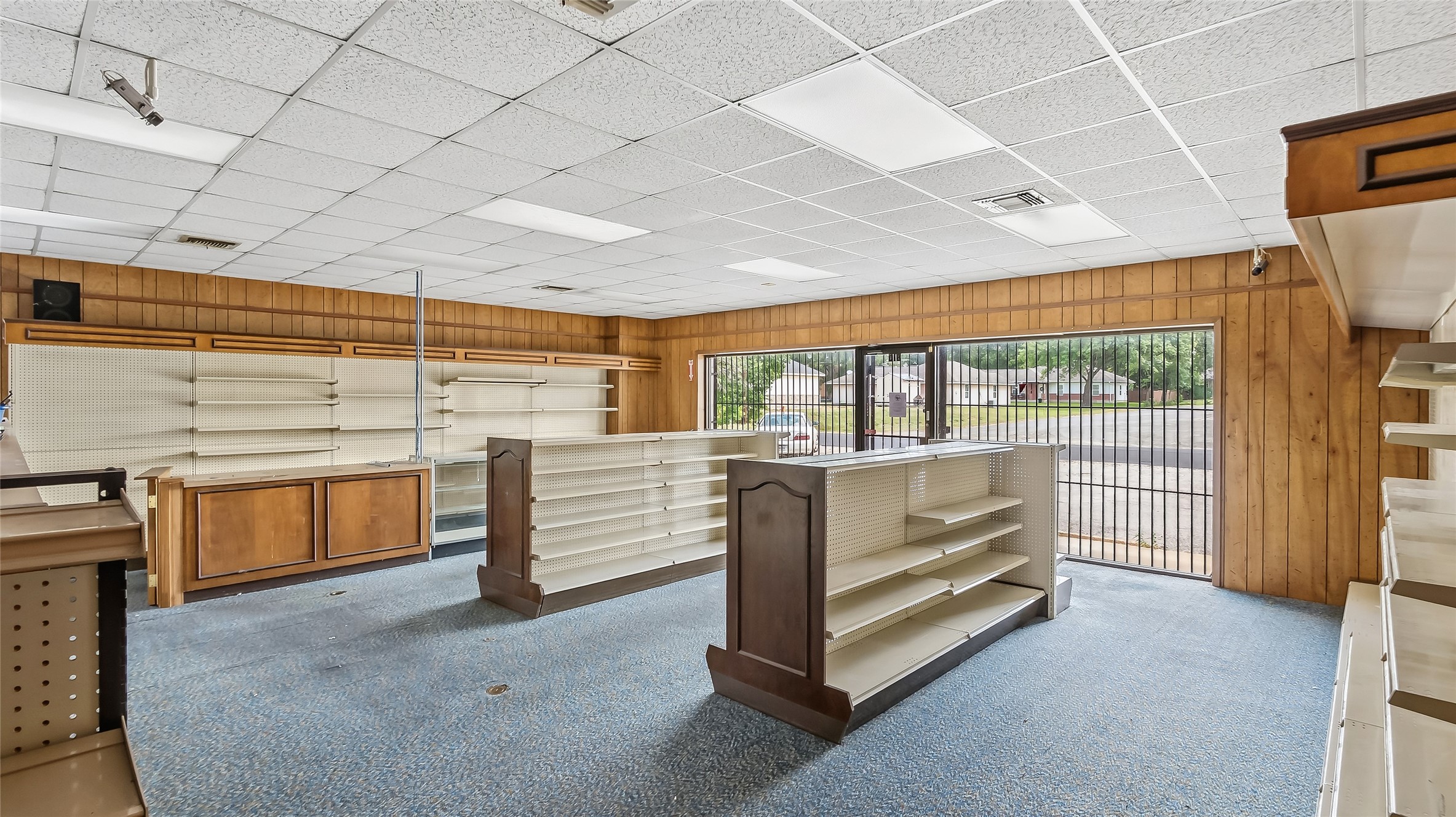 810 S State Street Property Photo 4