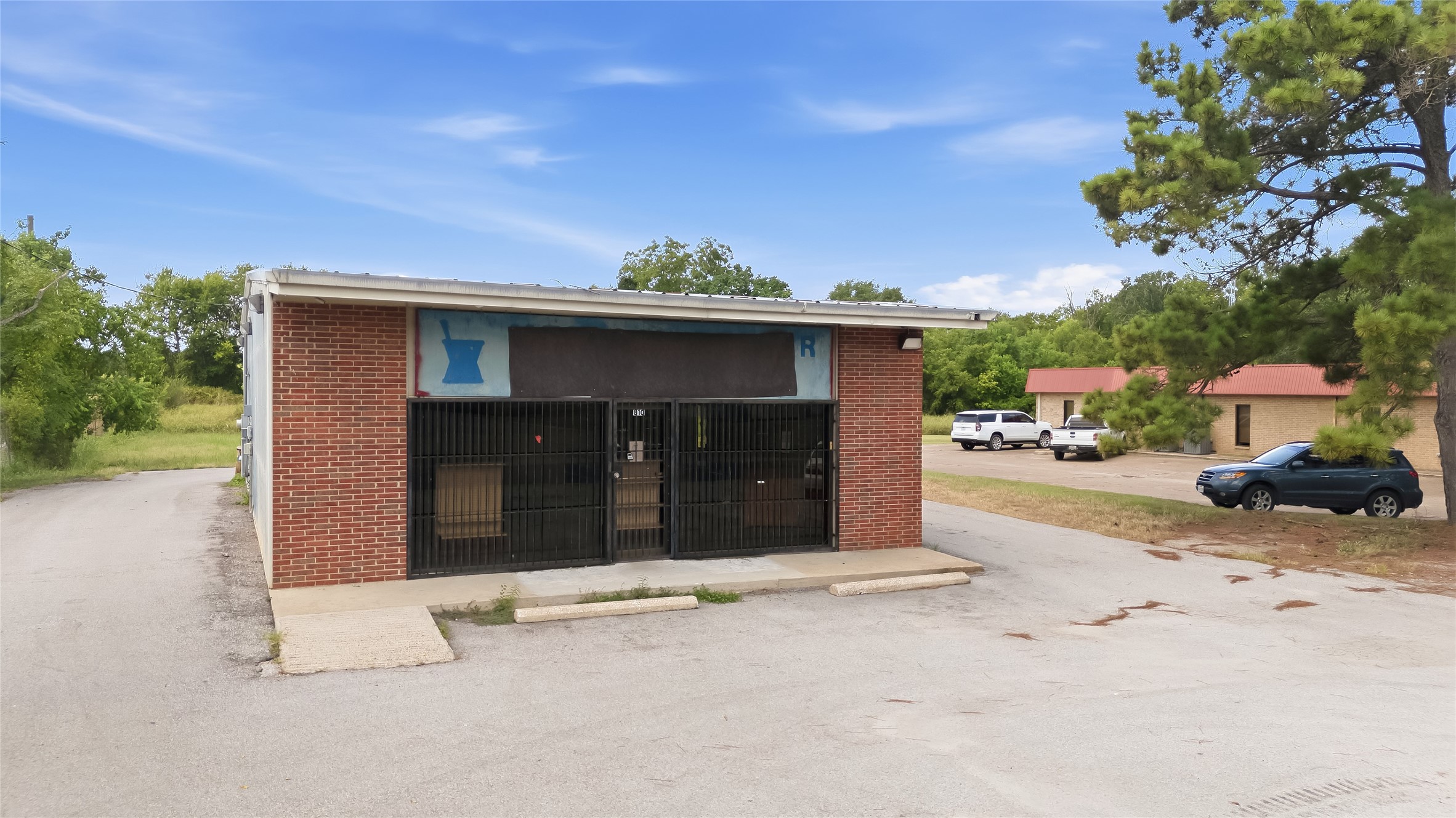 810 S State Street Property Photo 13