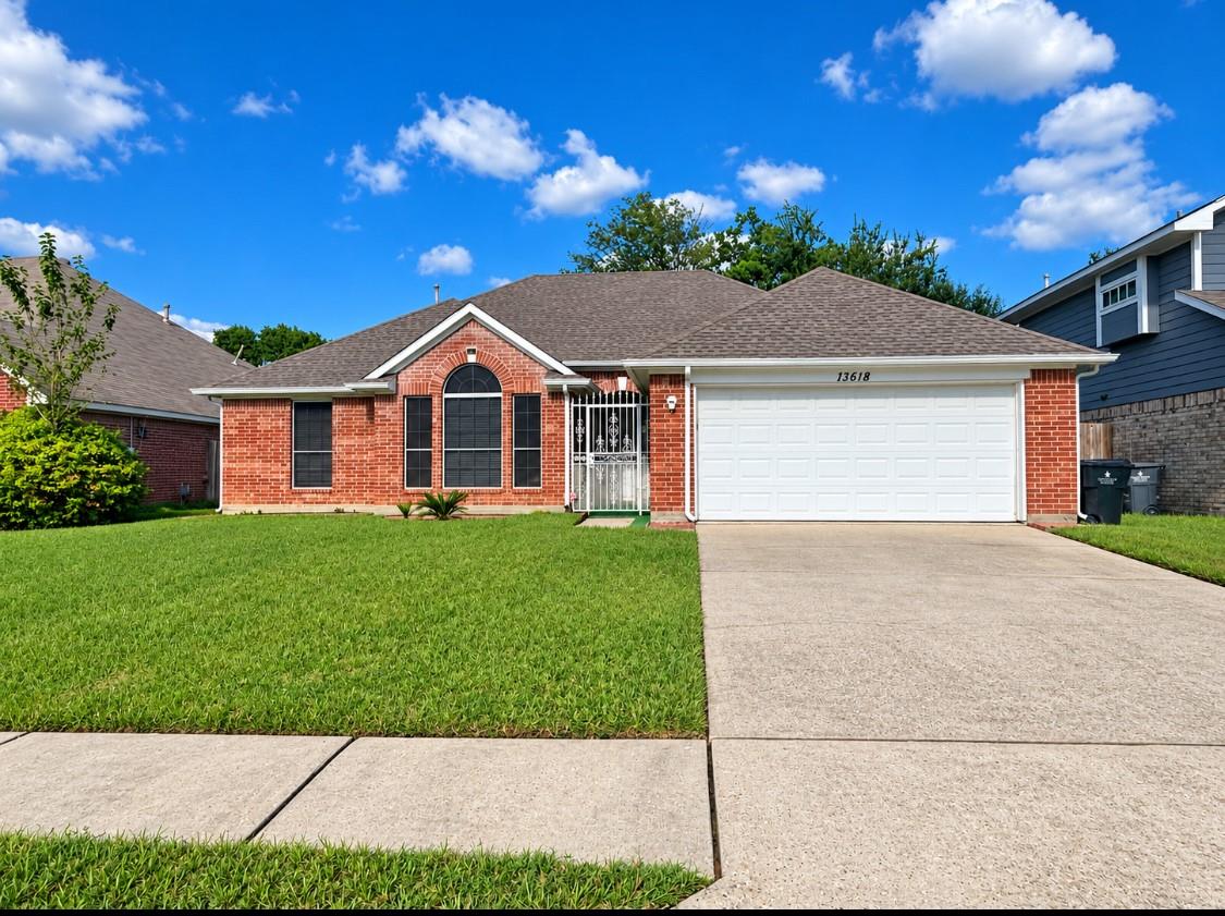 13618 Sablegrove Lane Property Photo 1