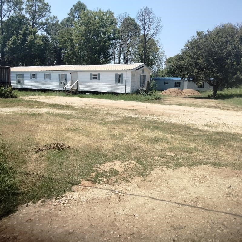 322 W Pear Street Property Photo