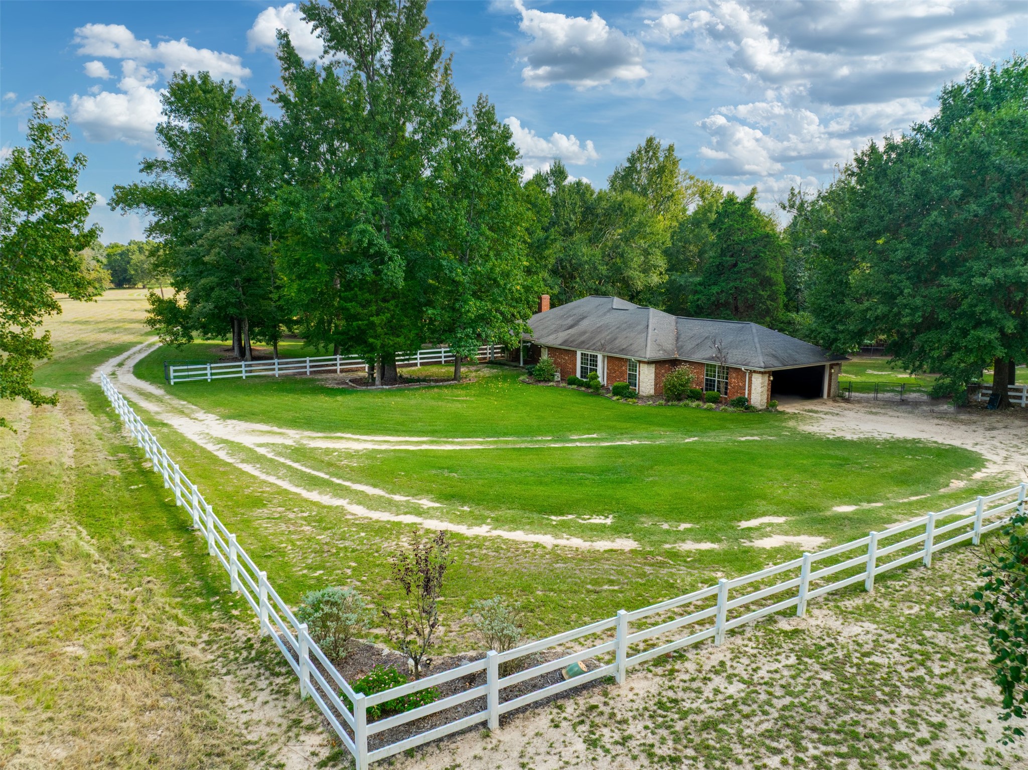 3269 Acr 153 Property Photo 2