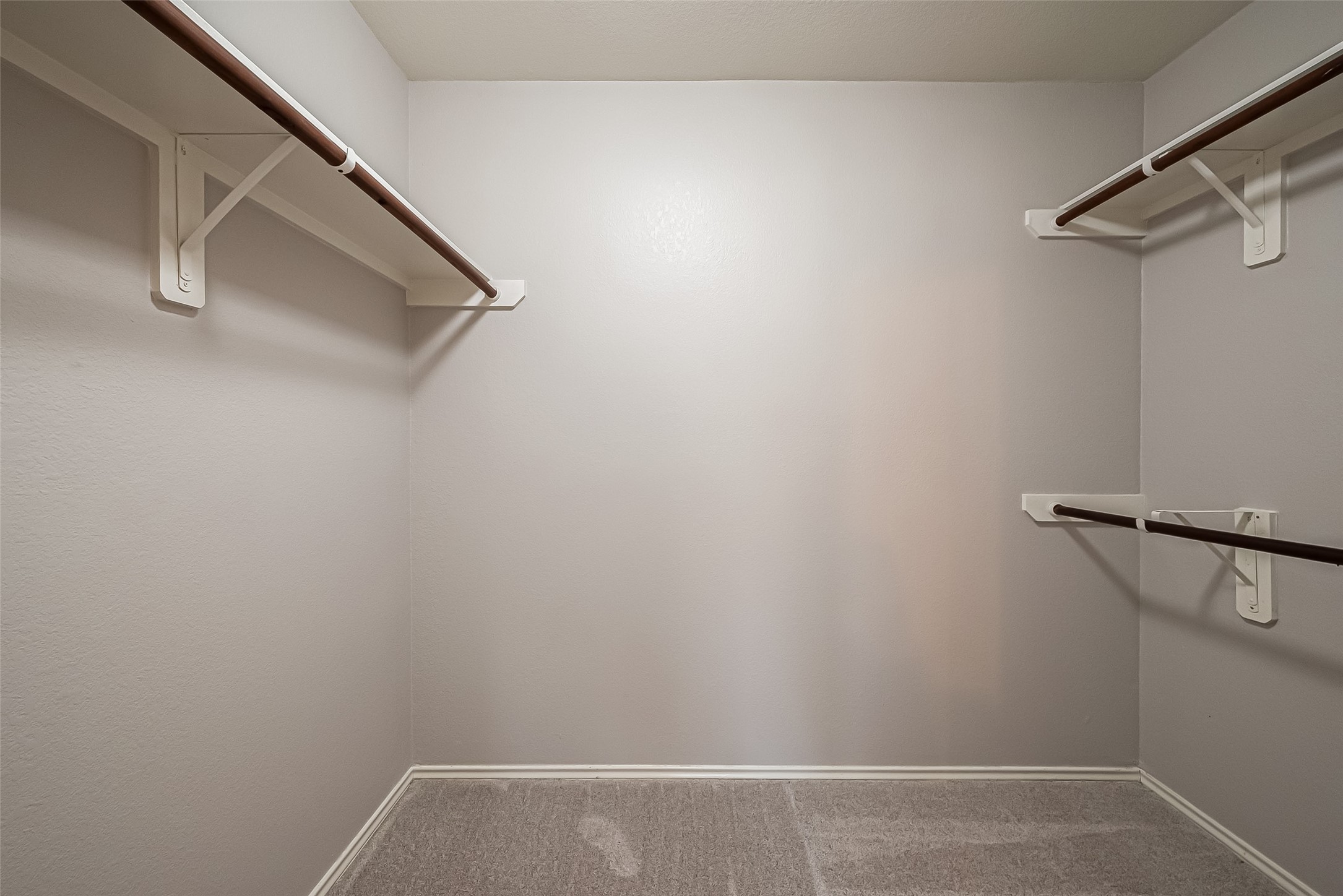 1026 Oleander Way Property Photo 29