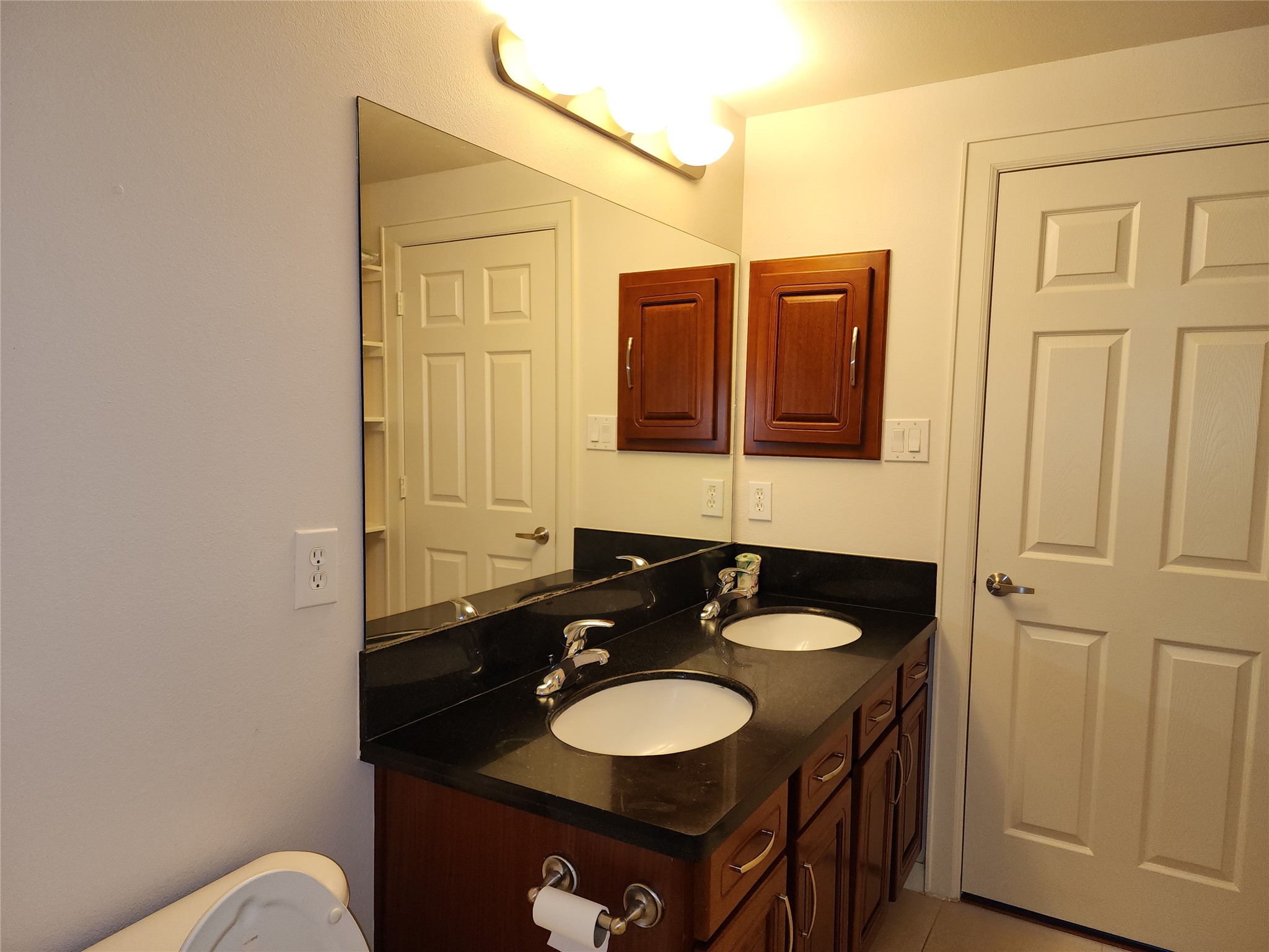 6655 W Sam Houston Parkway S 2f Property Photo 16