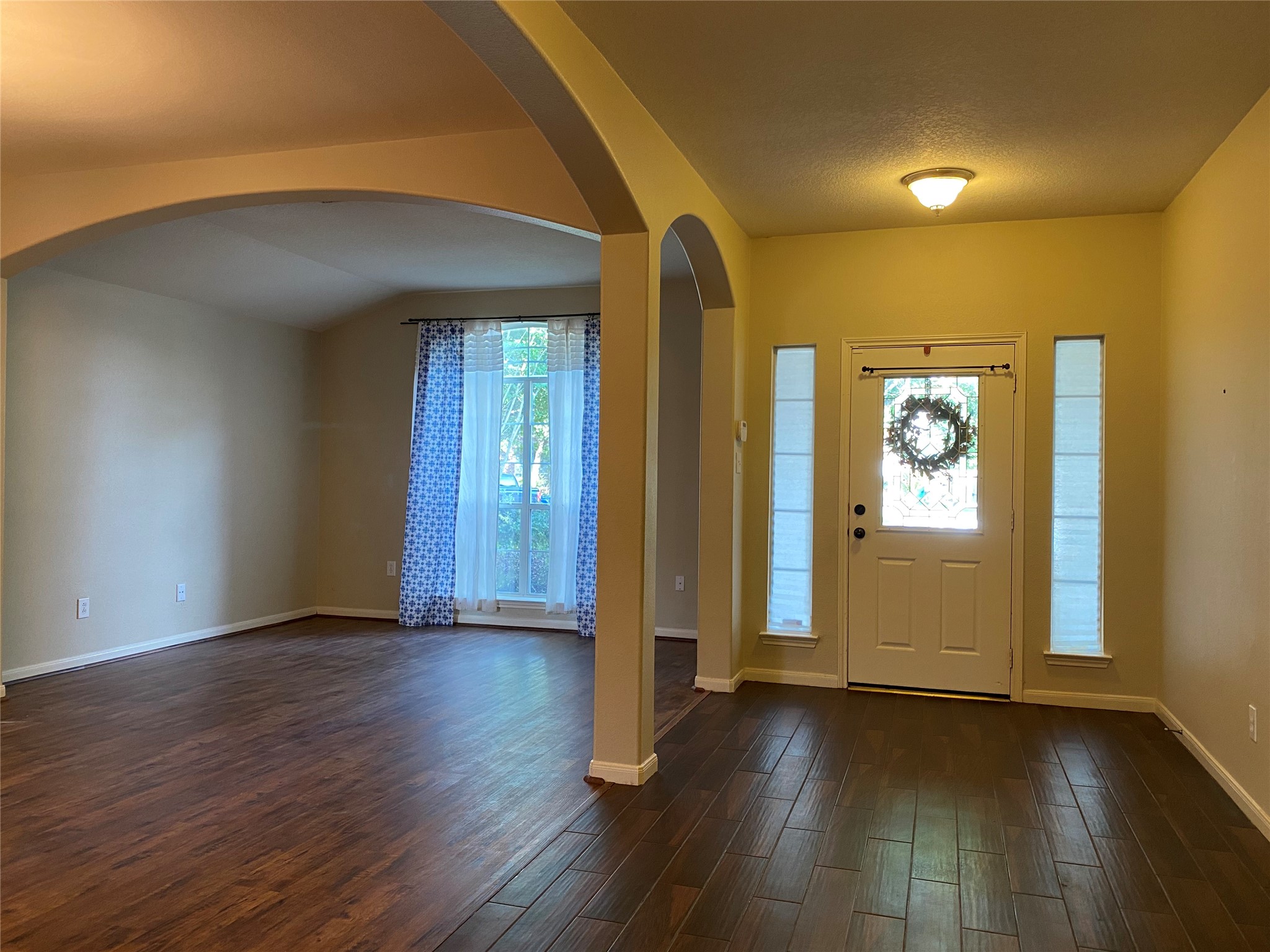 1202 Hemple Drive Property Photo 2