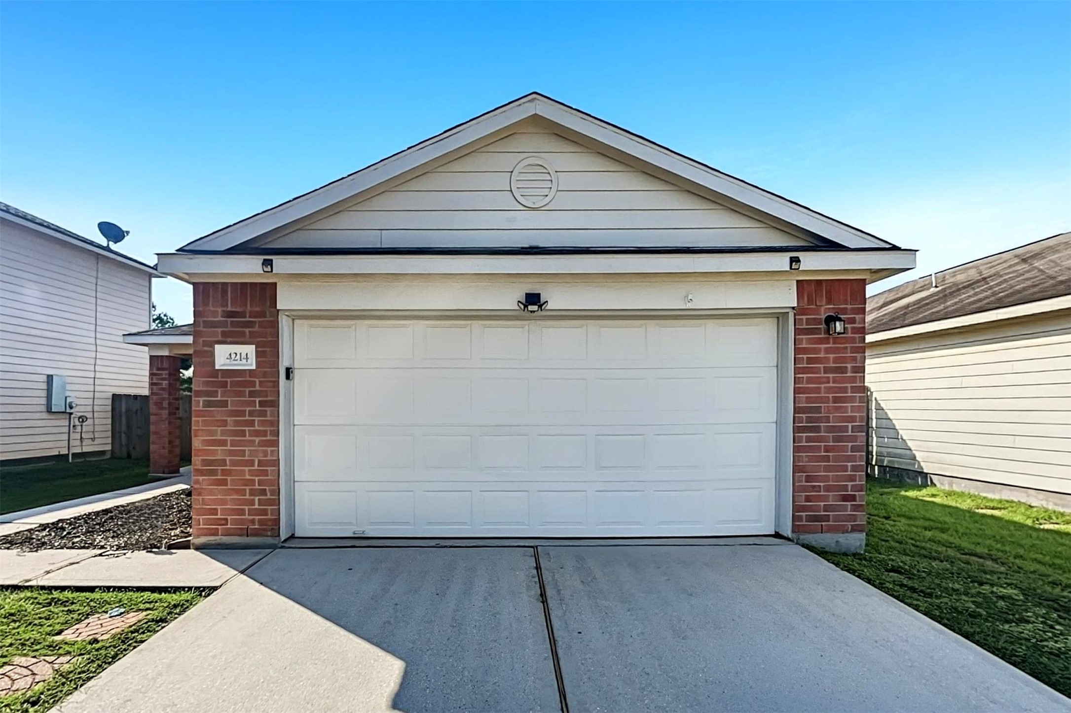 4214 Pecos River Drive Property Photo 1