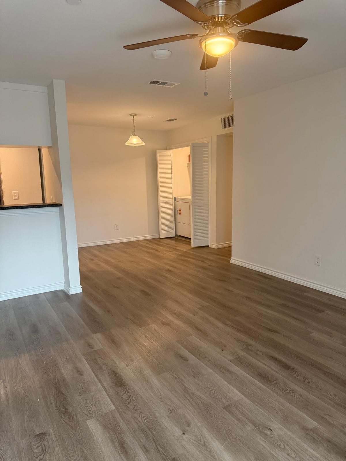 2800 Jeanetta Street 1214 Property Photo 6