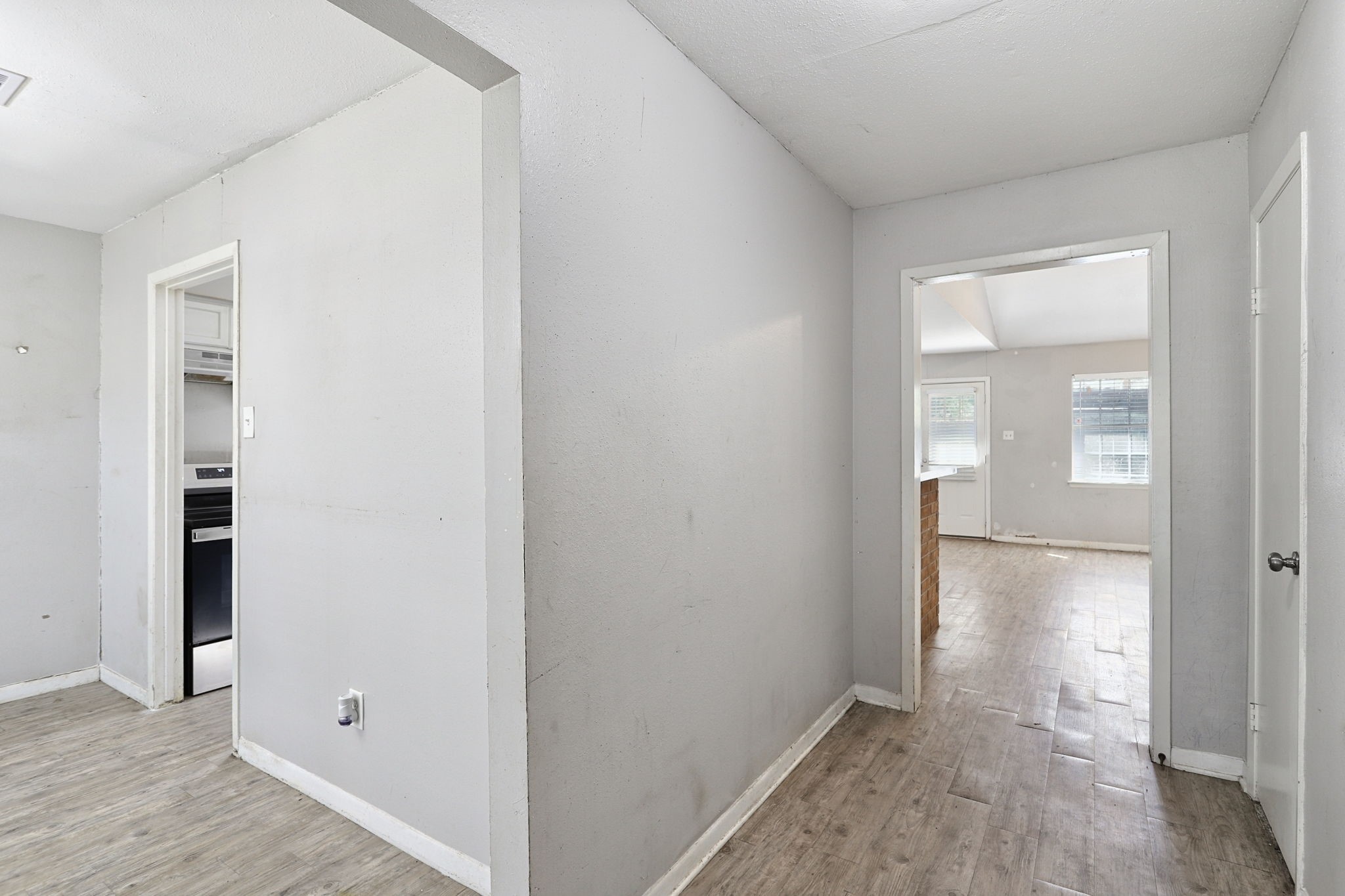 6719 Indian Falls Drive Property Photo 12