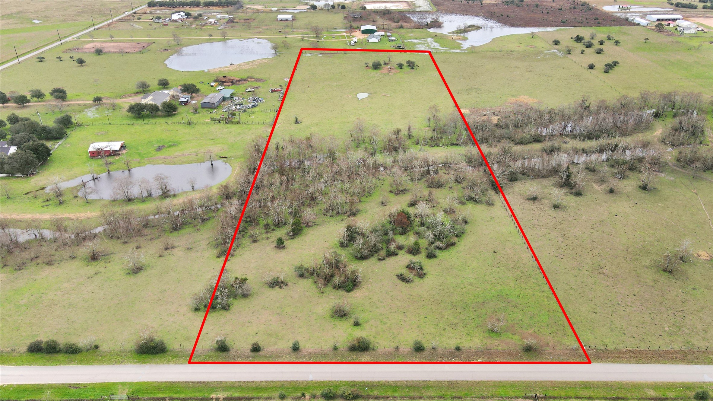 3134 Old Columbus Road N Property Photo 1