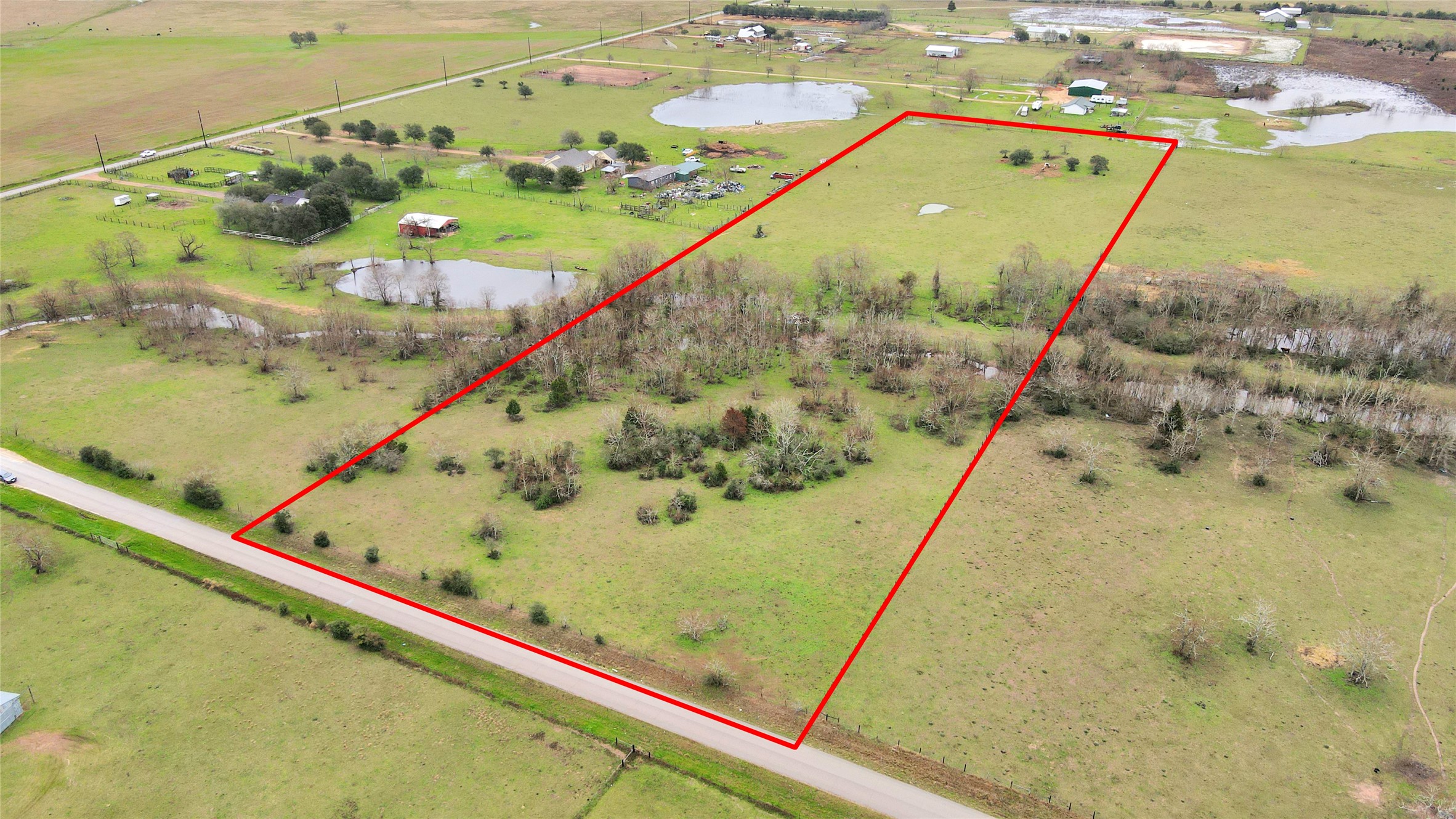 3134 Old Columbus Road N Property Photo 2