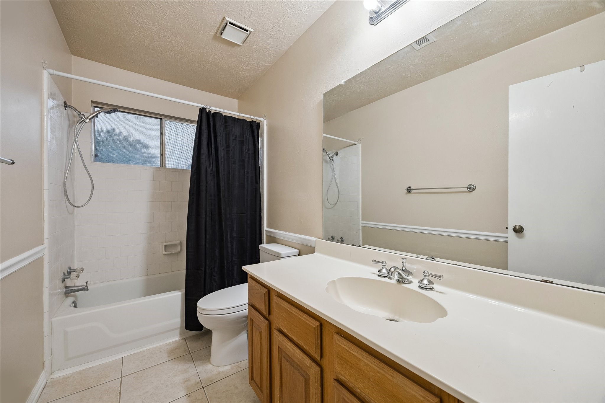2915 Tower Bridge Court Property Photo 10